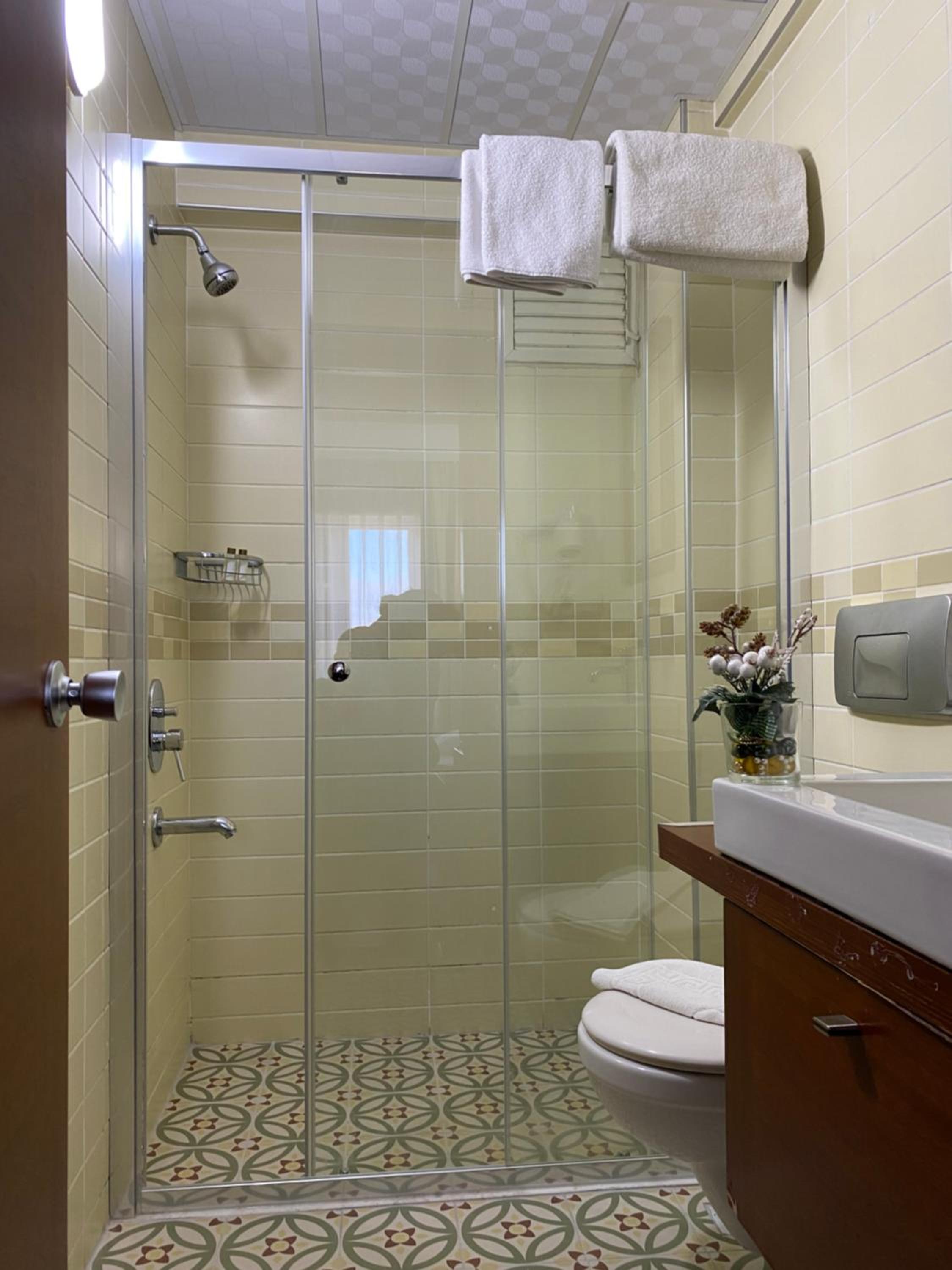 Standard Double or Twin Room photo 2