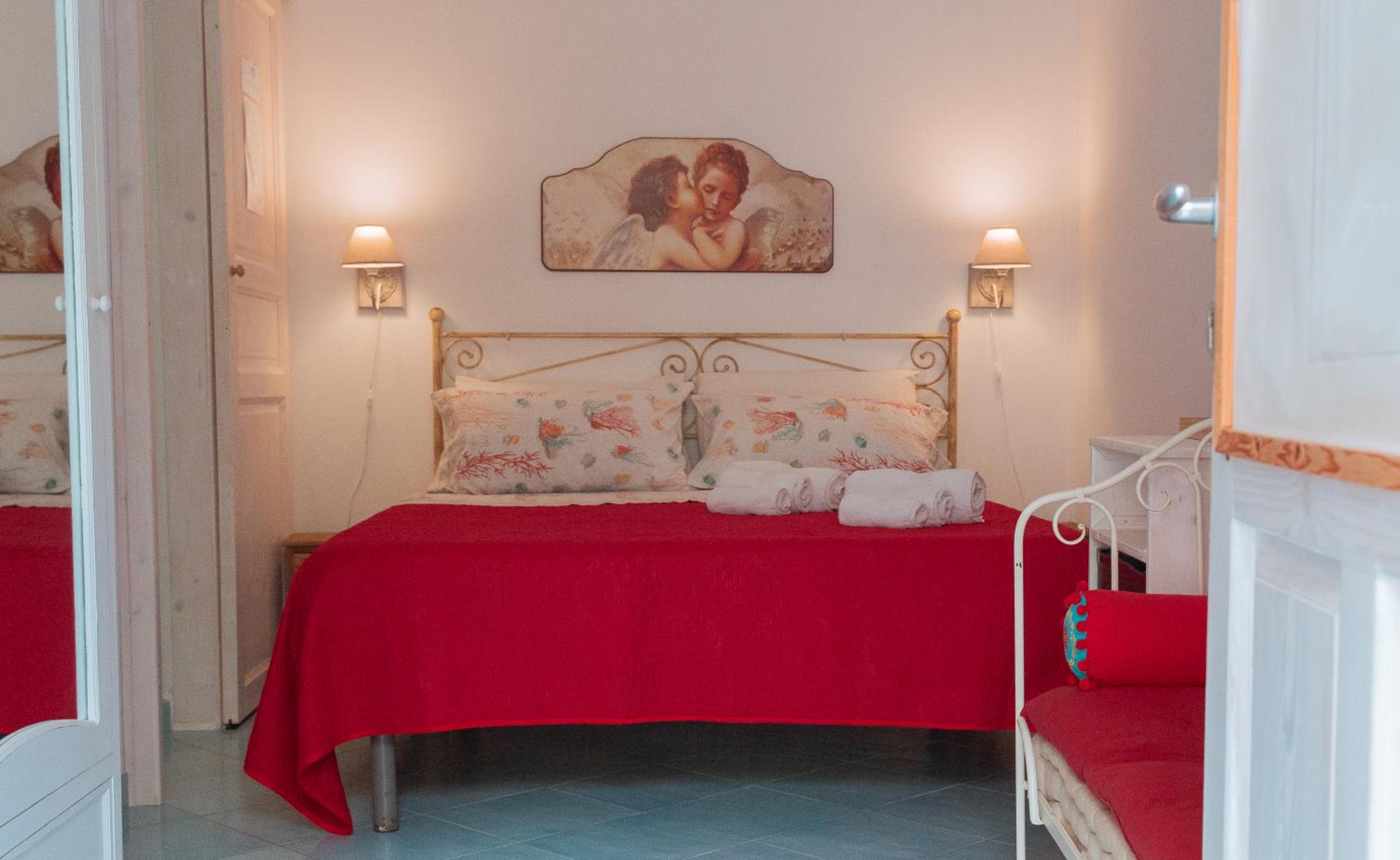Double Room with Garden View - Photo 4