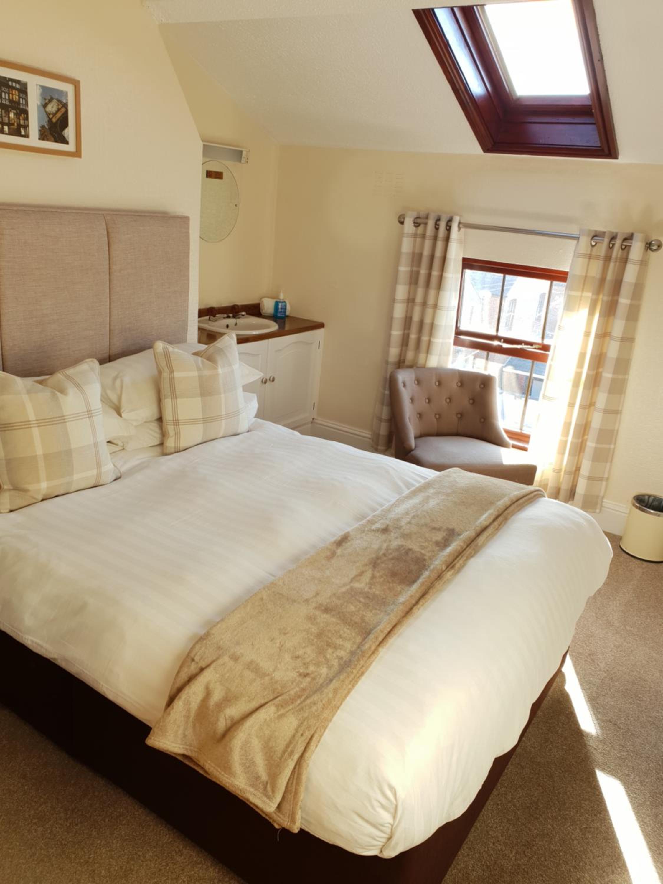 Single Room With Private External Bathroom photo 1