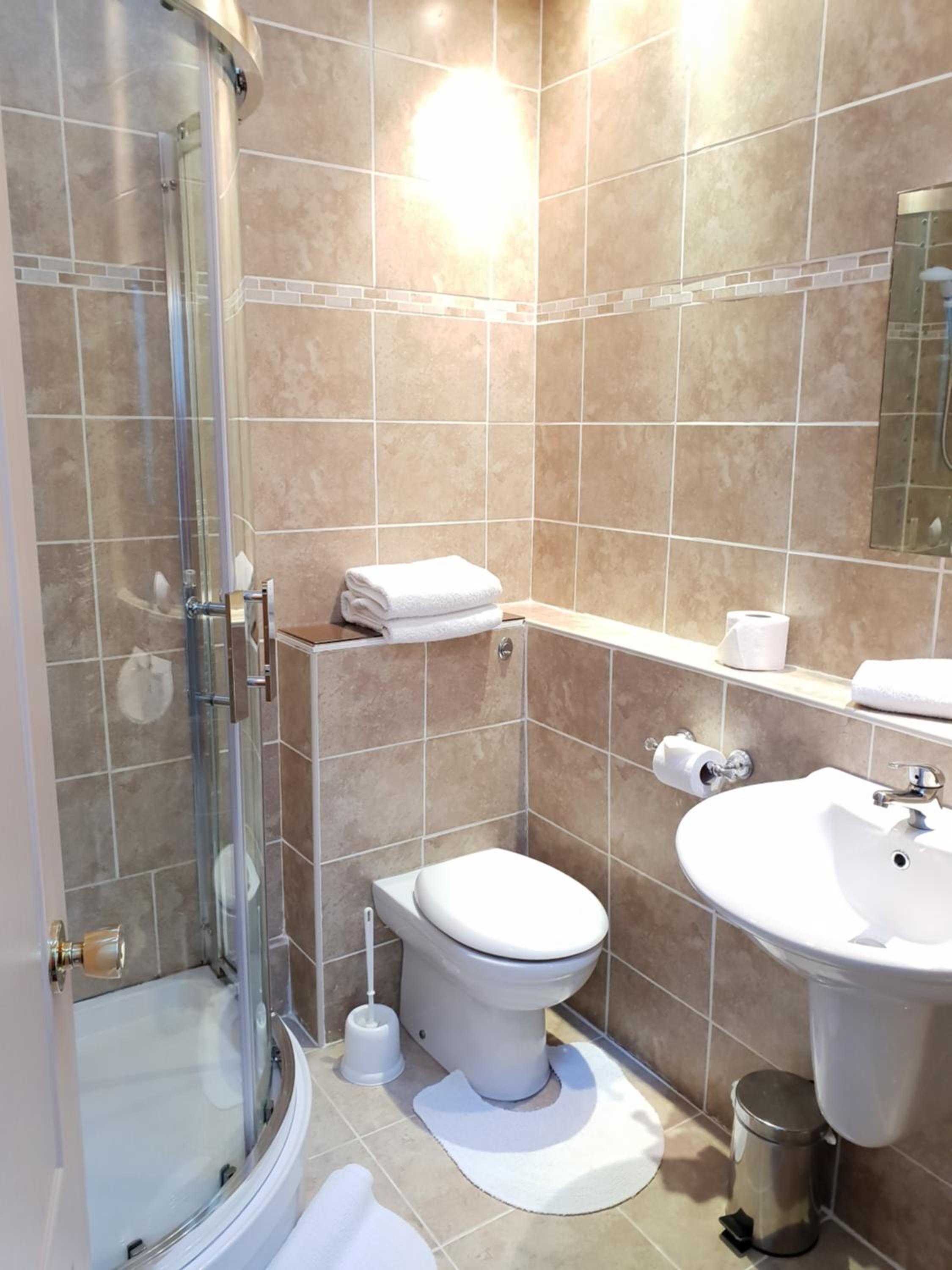 Double Room With Private External Bathroom photo 2