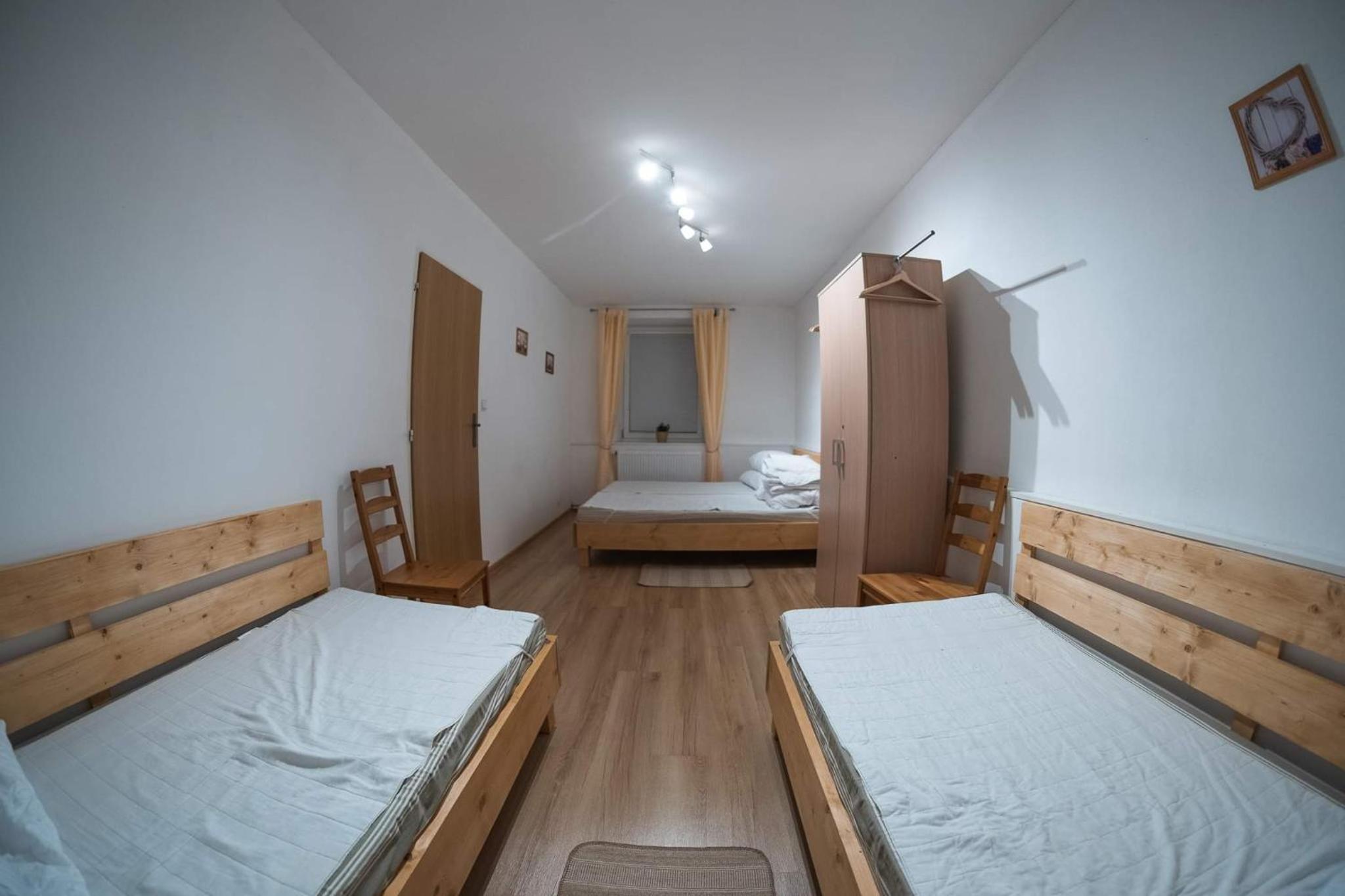 One-Bedroom Apartment photo 2