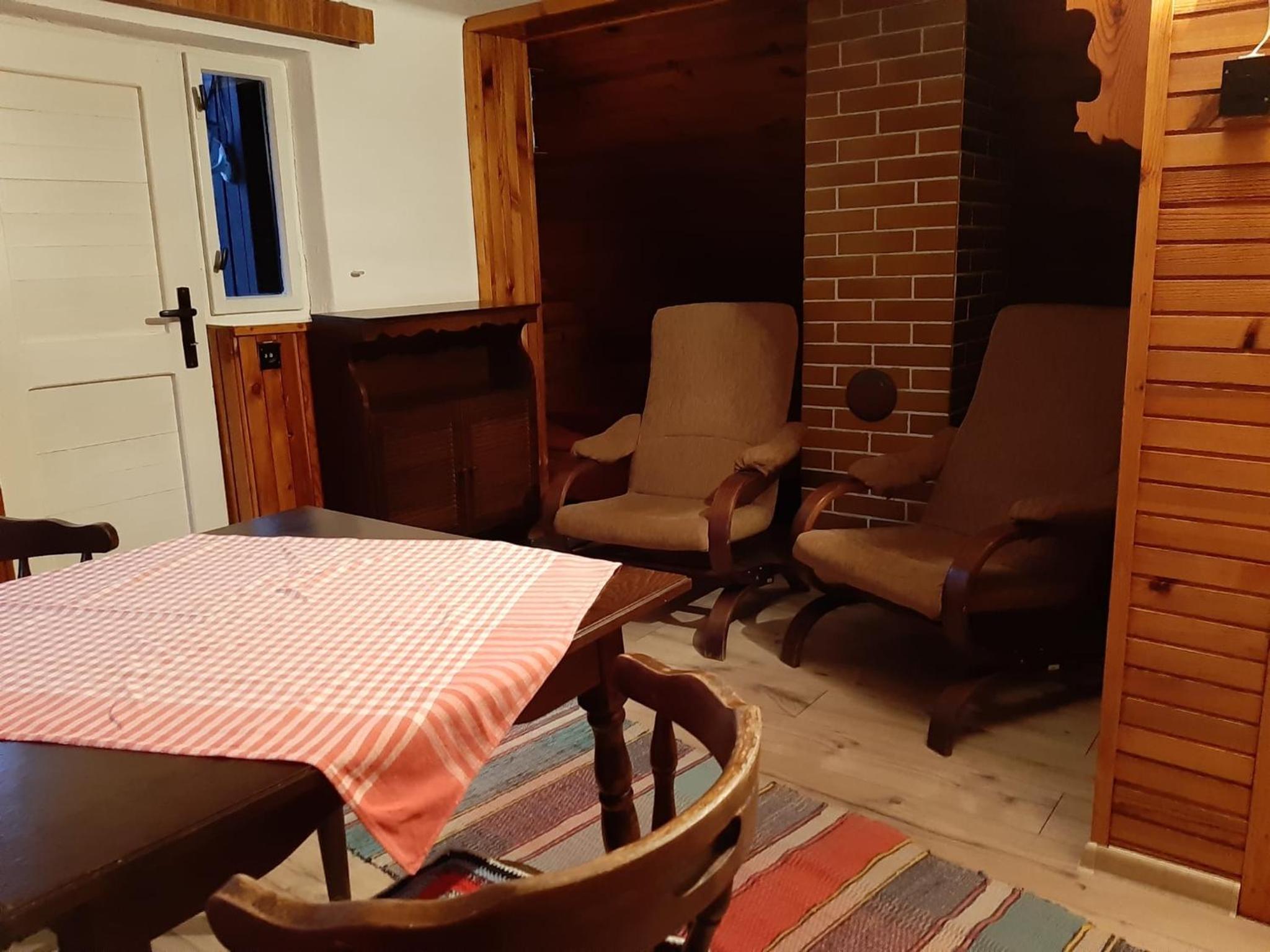 Three-Bedroom House - Photo 4
