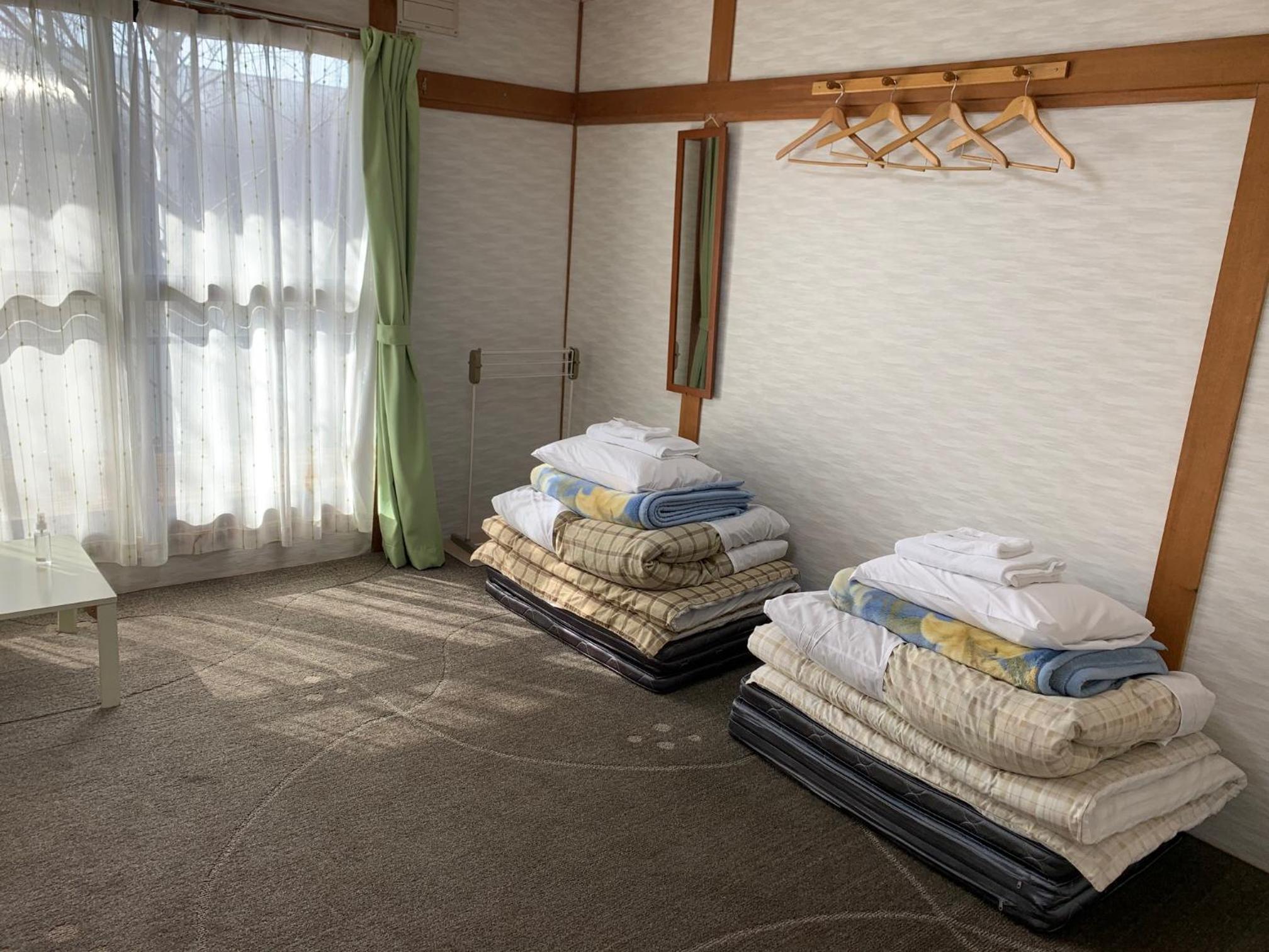 【Adult Only】Room Selected at Check-In with Shared Bathroom 1 photo 1