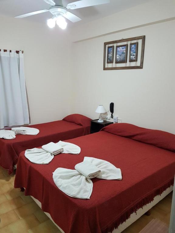 Budget Triple Room photo 2