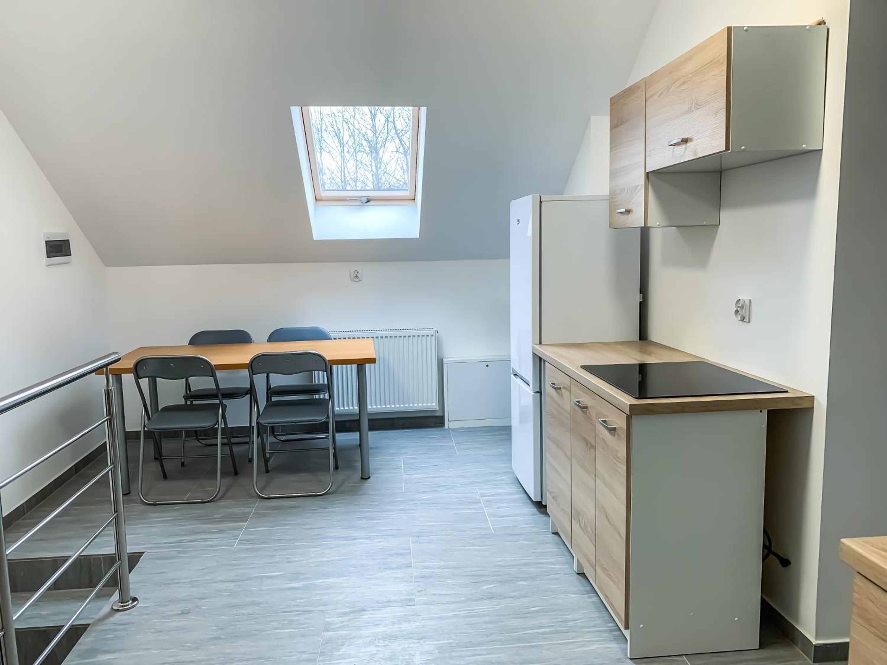 Triple Room with Bathroom - Photo 2