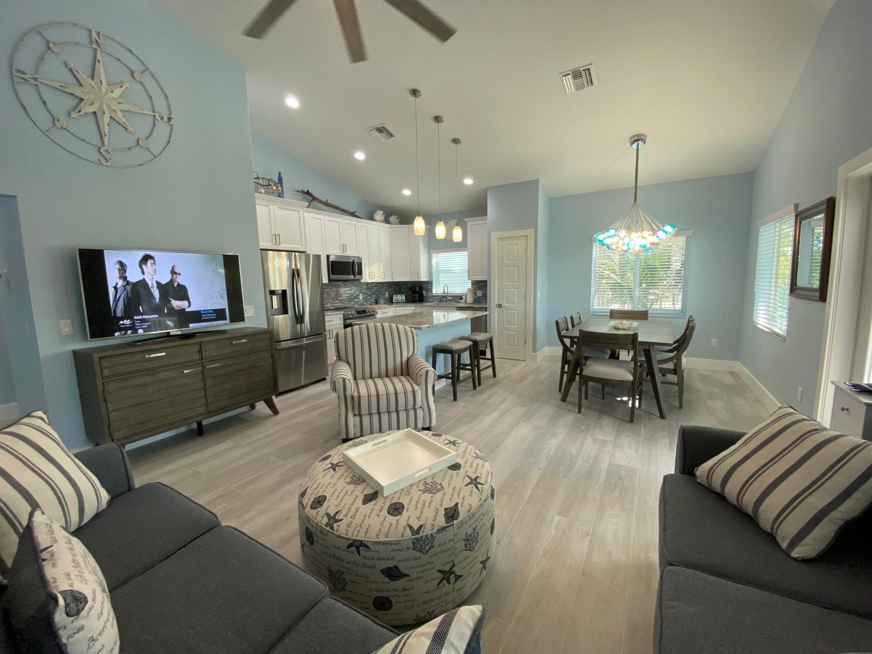 Three-Bedroom House photo 2