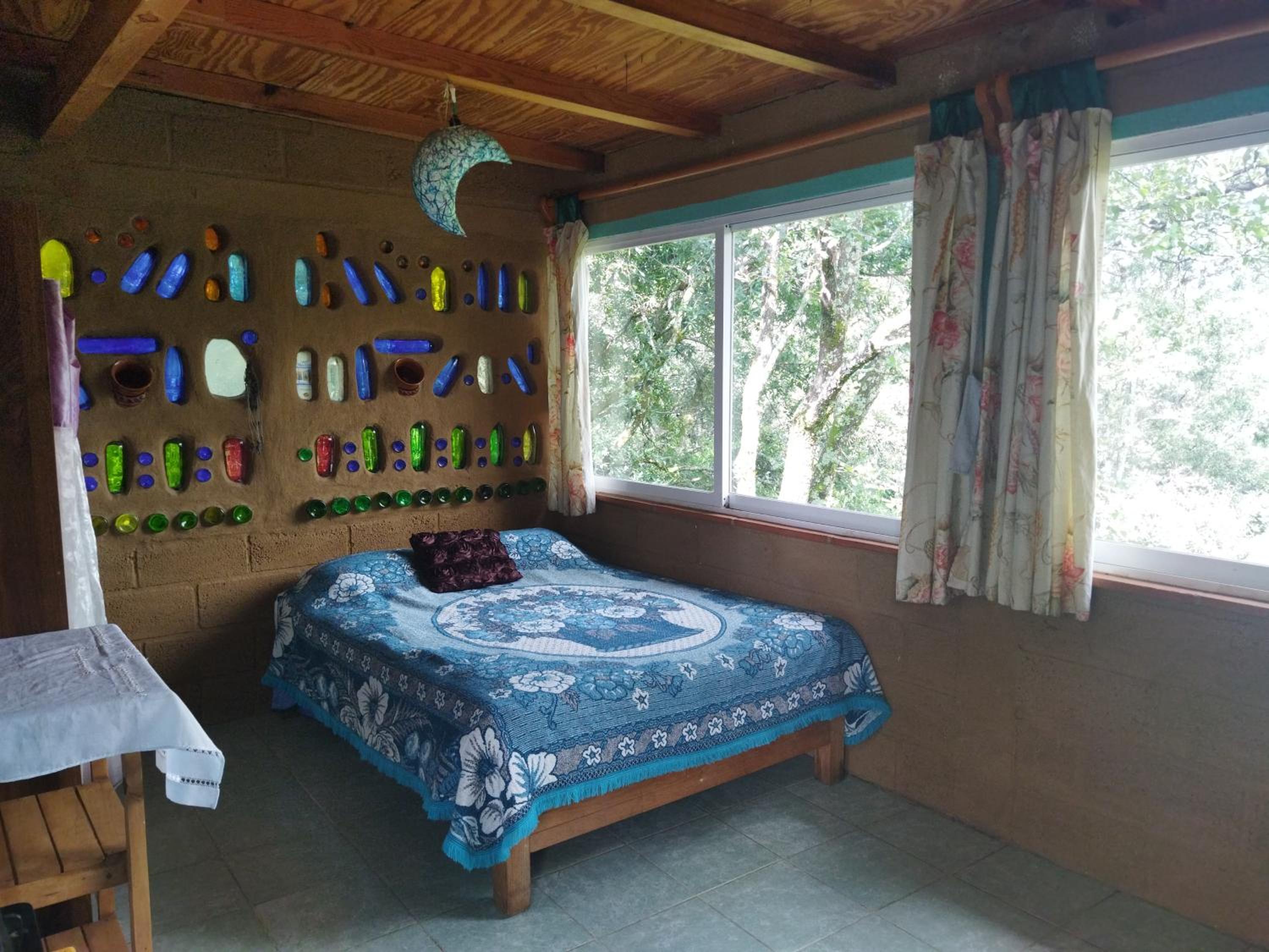 One-Bedroom Apartment - Photo 11