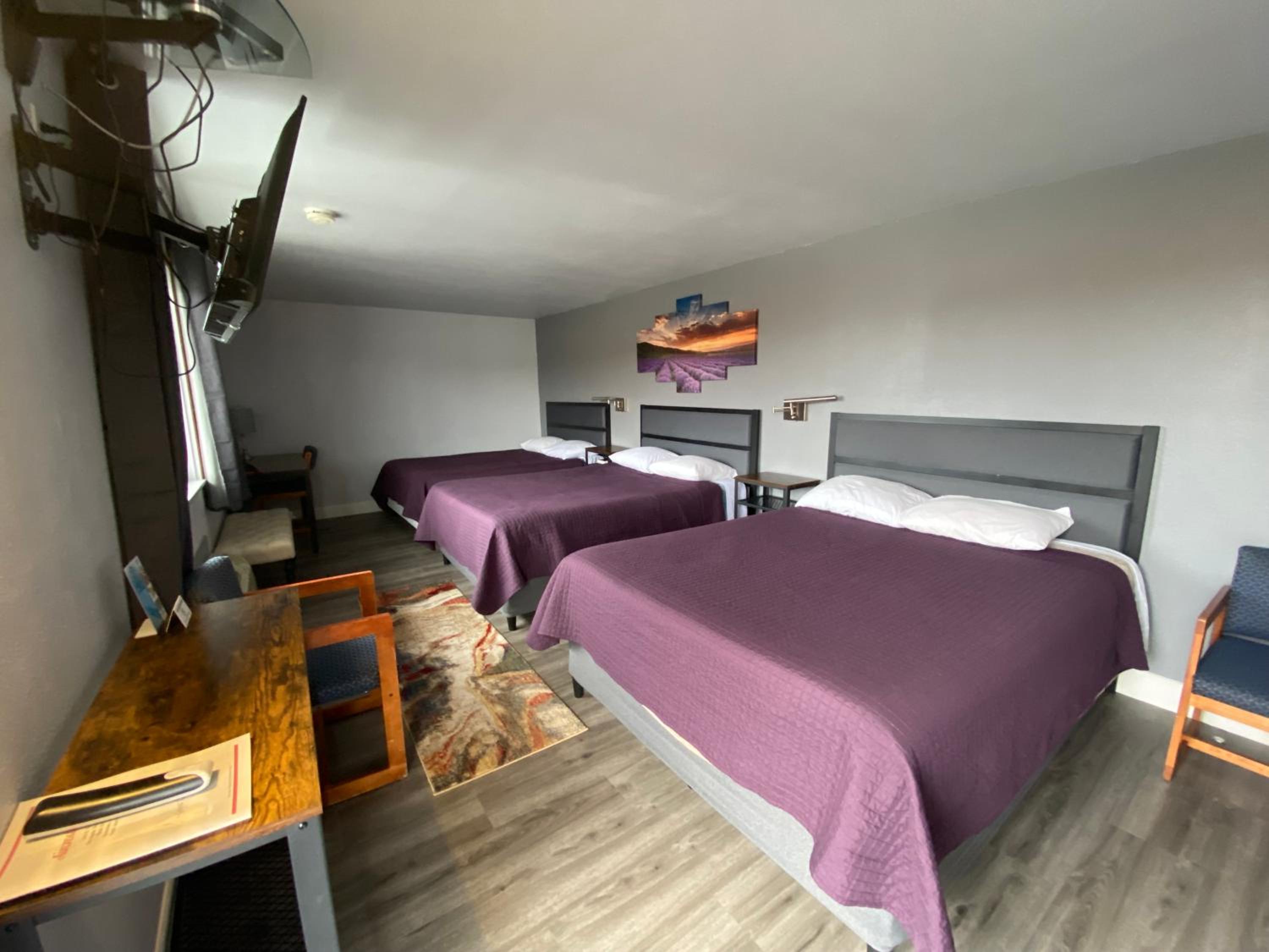 Standard Triple Room photo 3