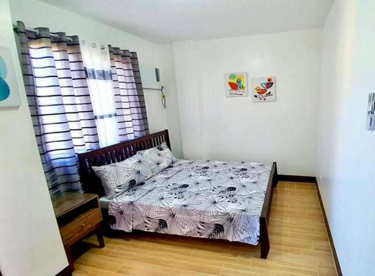 Two-Bedroom Apartment - Photo 7