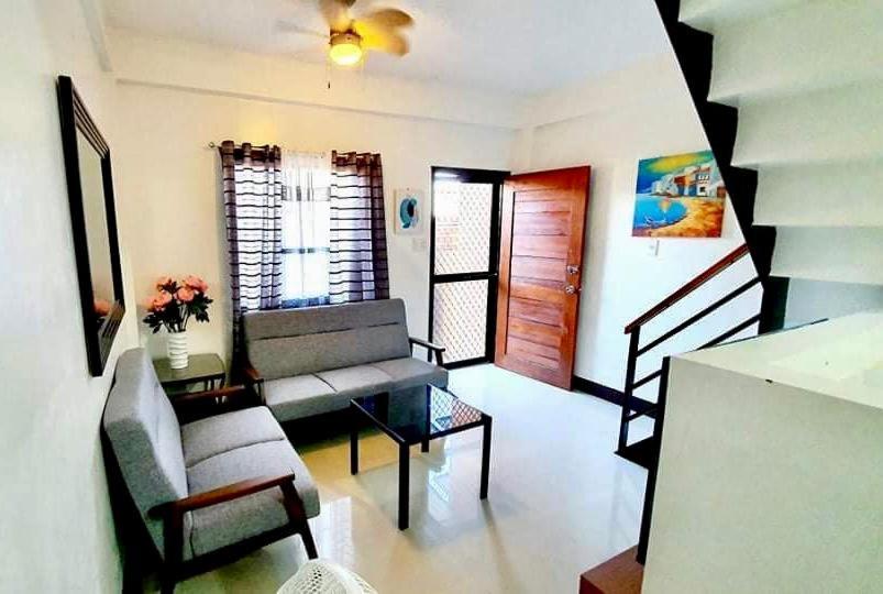 Two-Bedroom Apartment - Photo 4