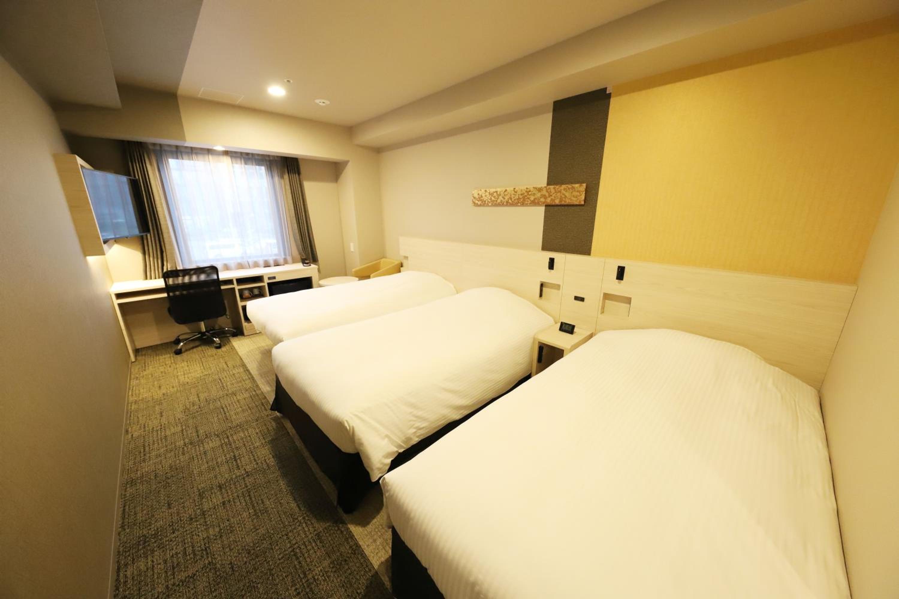 Triple Room - Photo 1