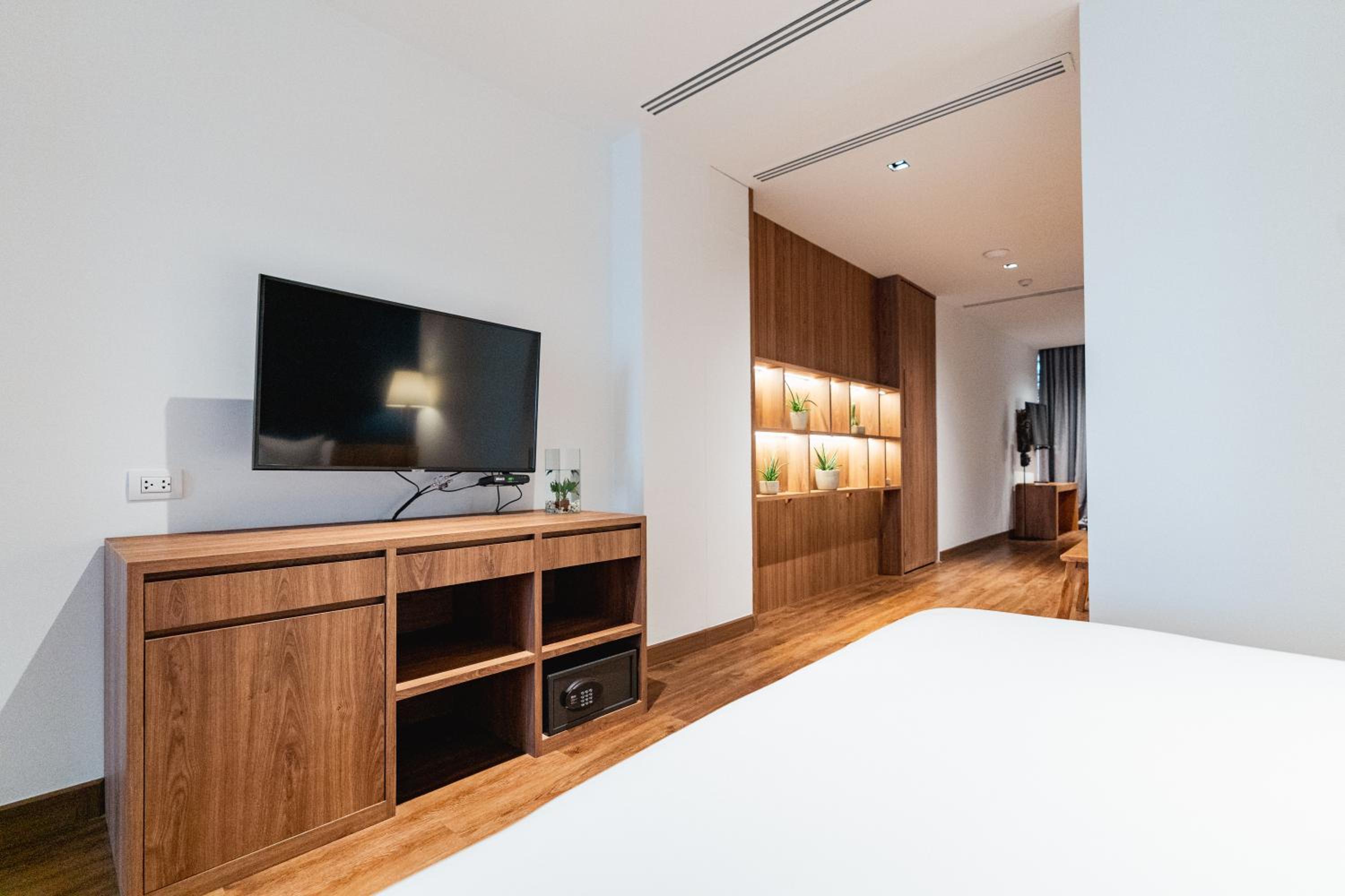 Penthouse - Photo 9