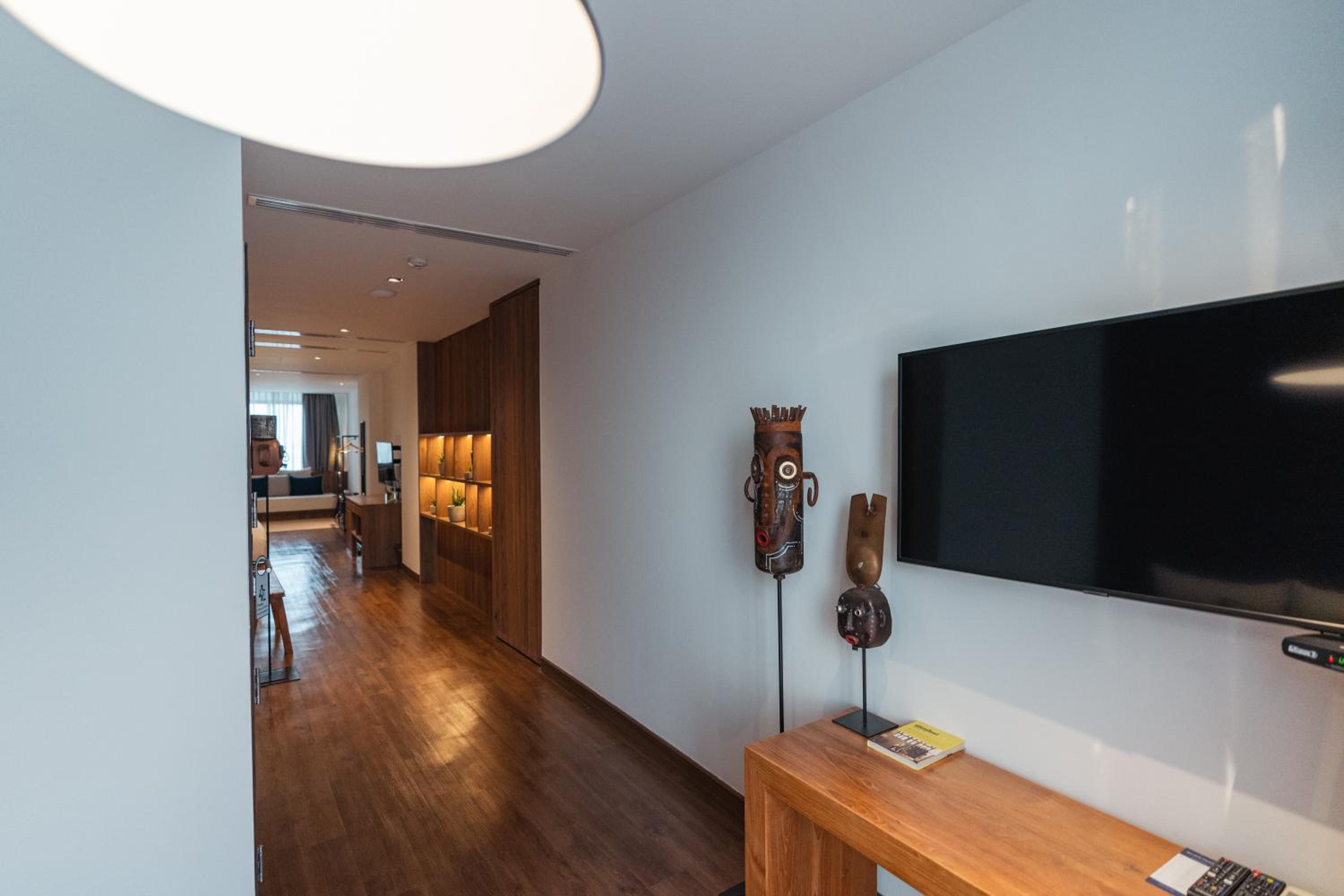 Penthouse - Photo 6