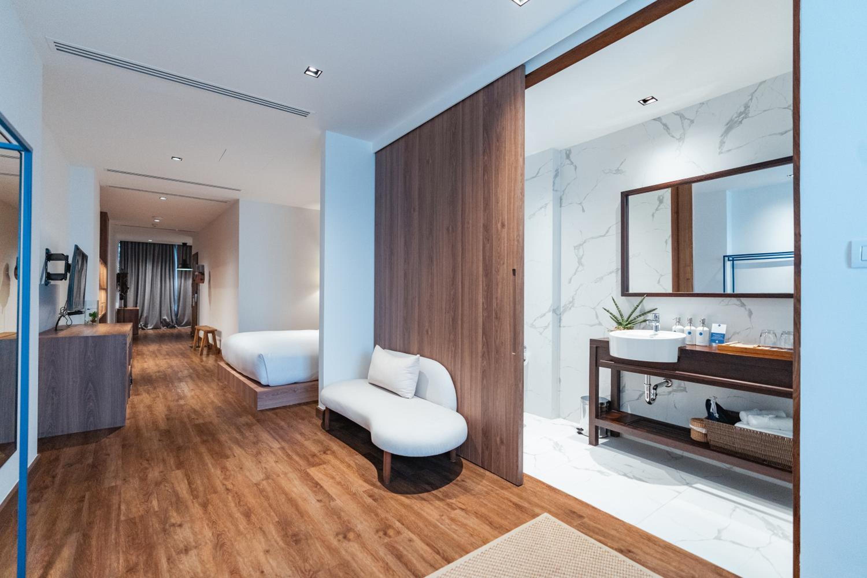 Penthouse - Photo 4
