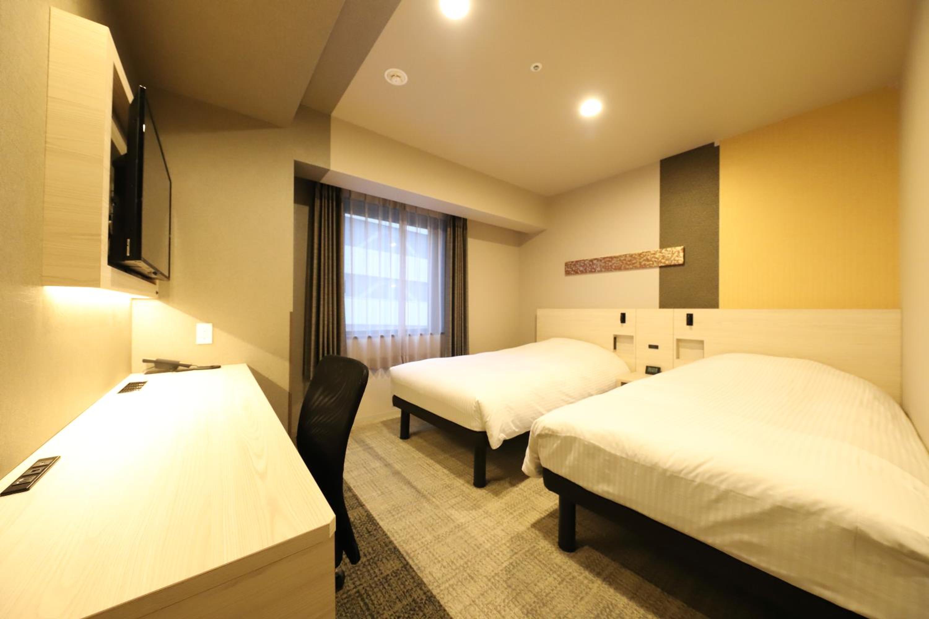 Twin Room - Photo 1