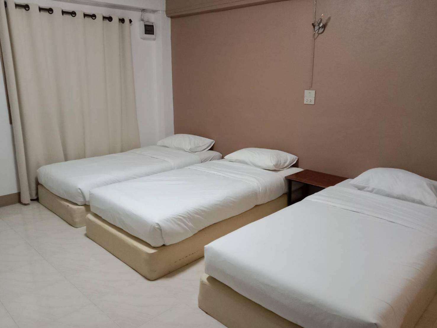 Triple Room - Photo 2