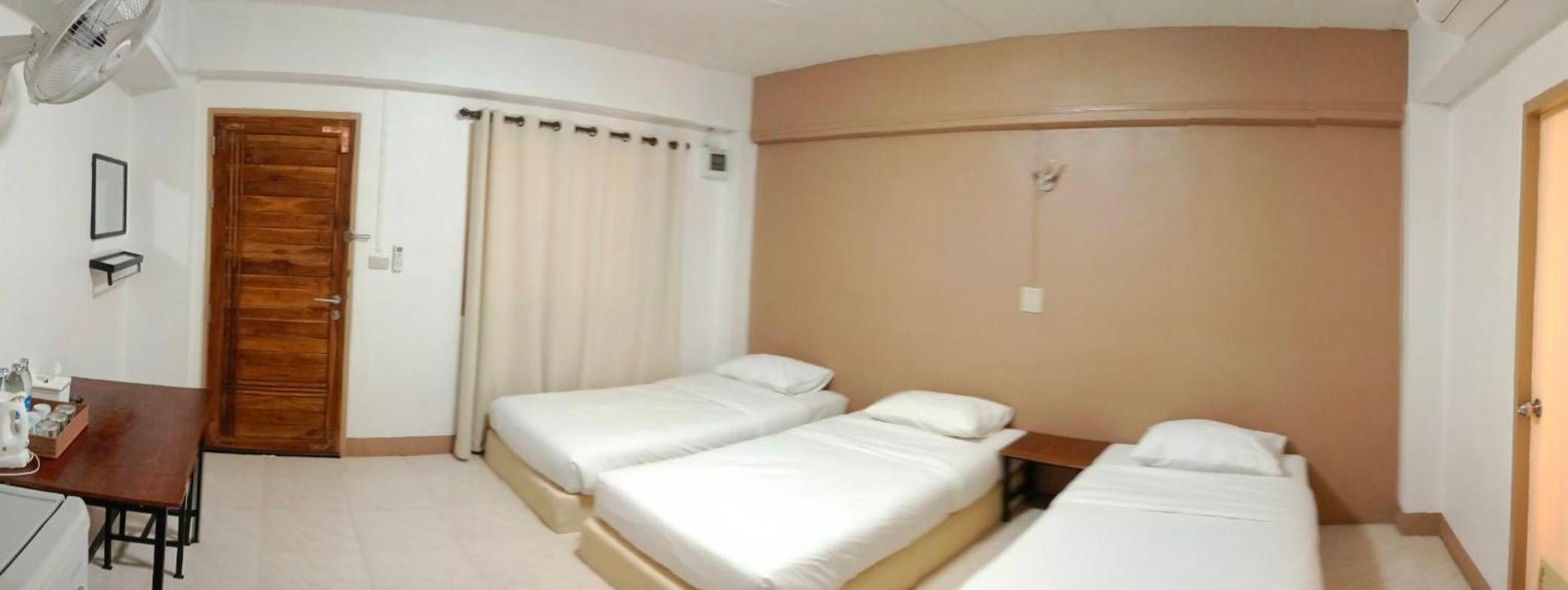 Triple Room - Photo 1