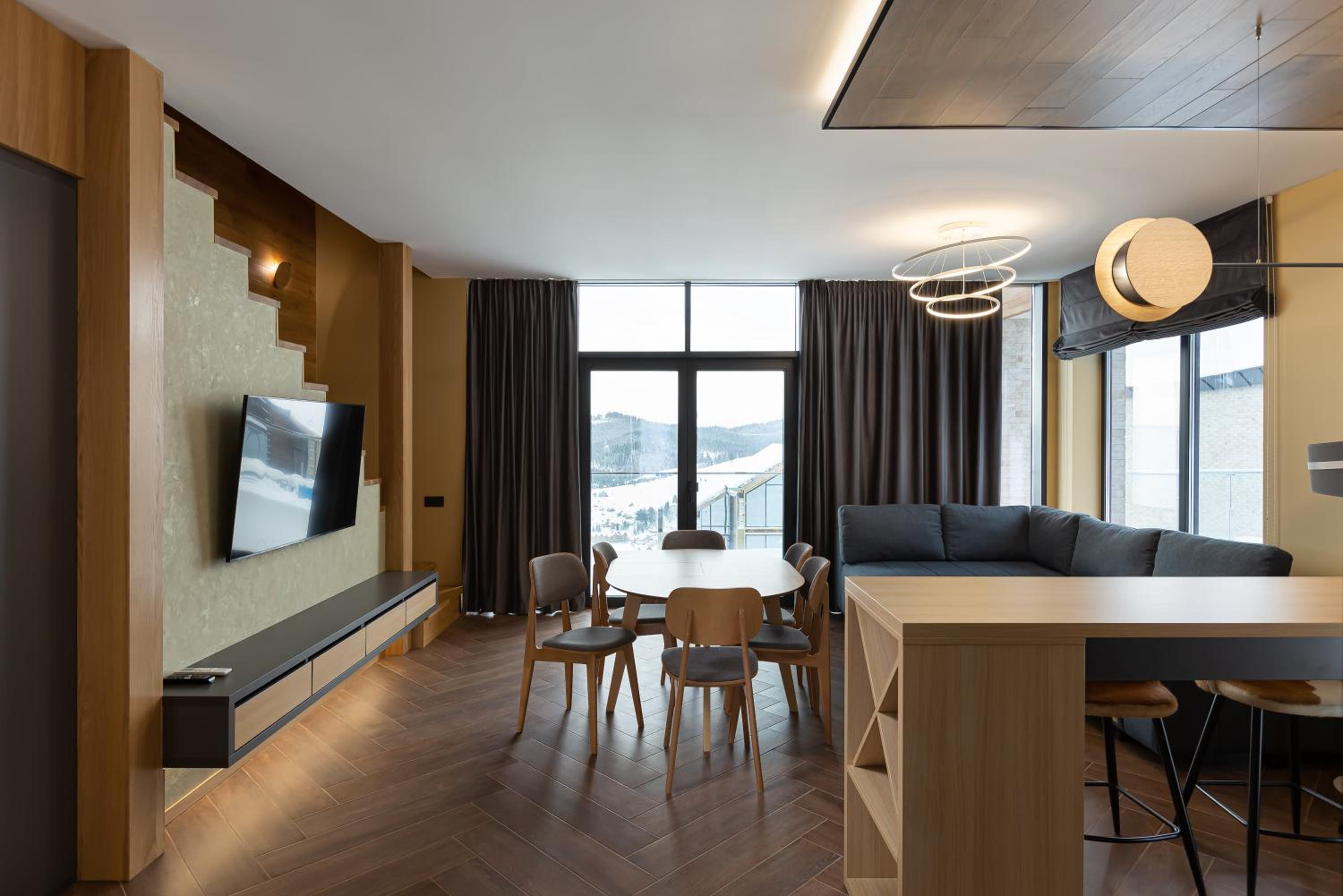 Three-Bedroom Villa photo 1
