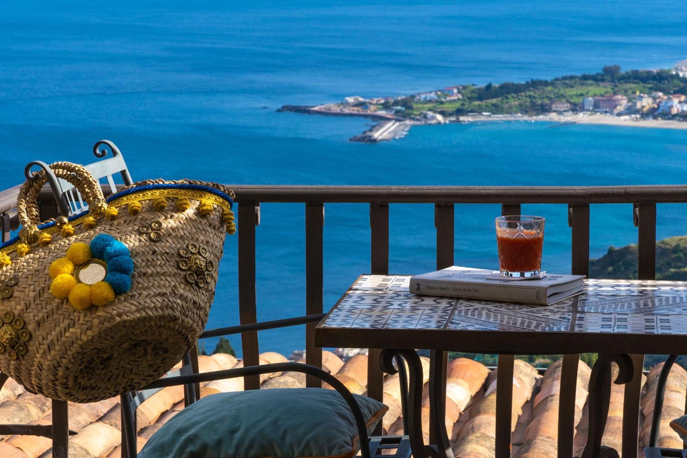 Superior Double Room with Sea View