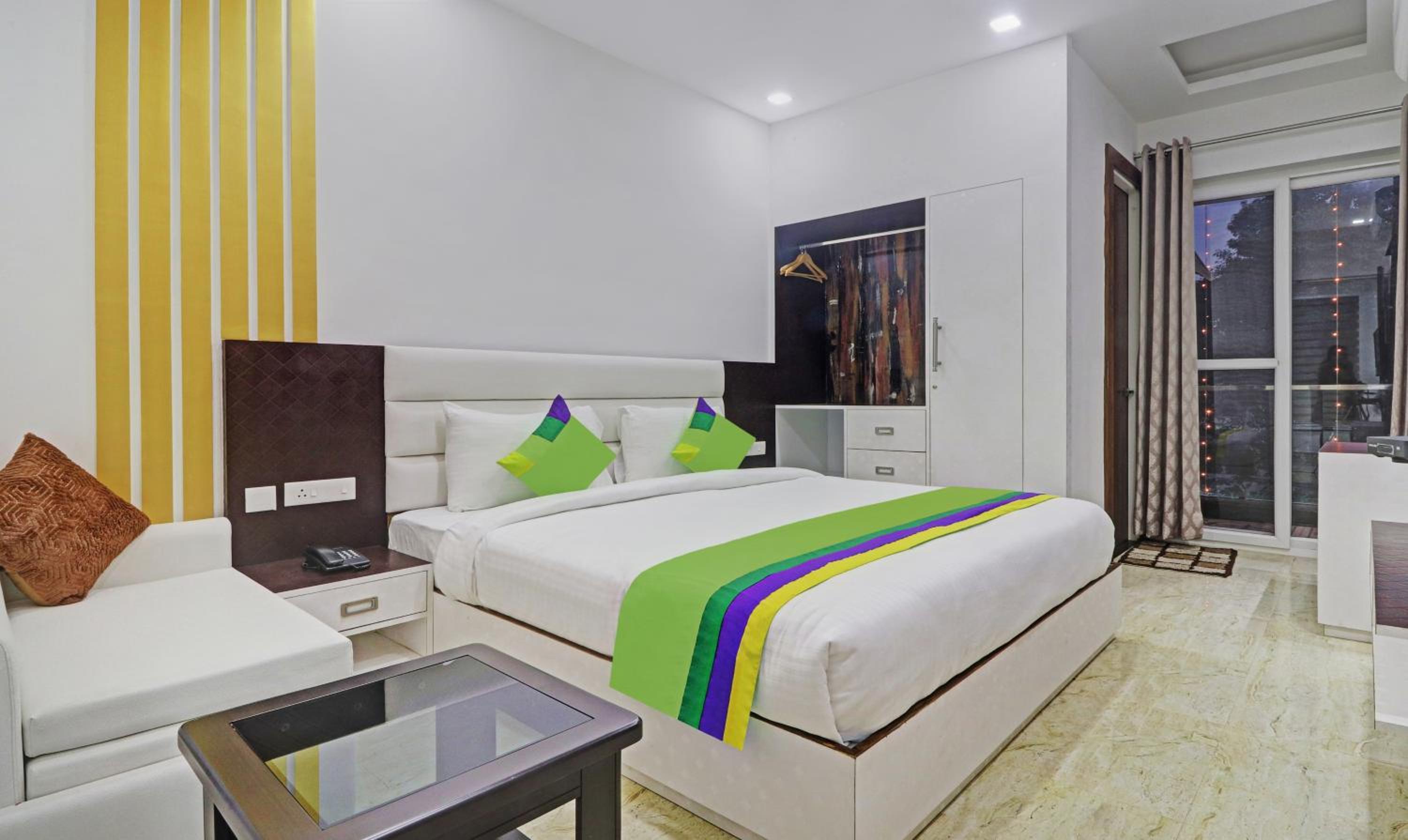 Standard Room - Photo 1
