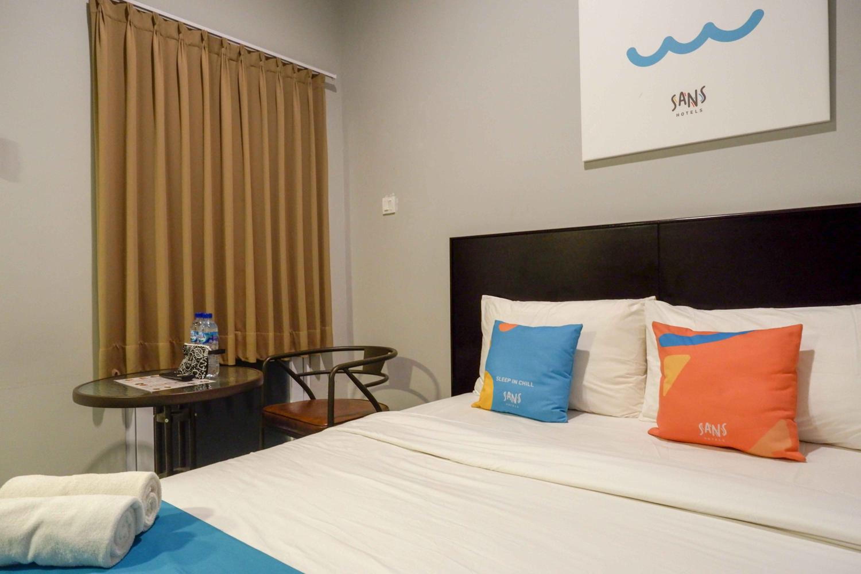 Deluxe Room - Photo 4