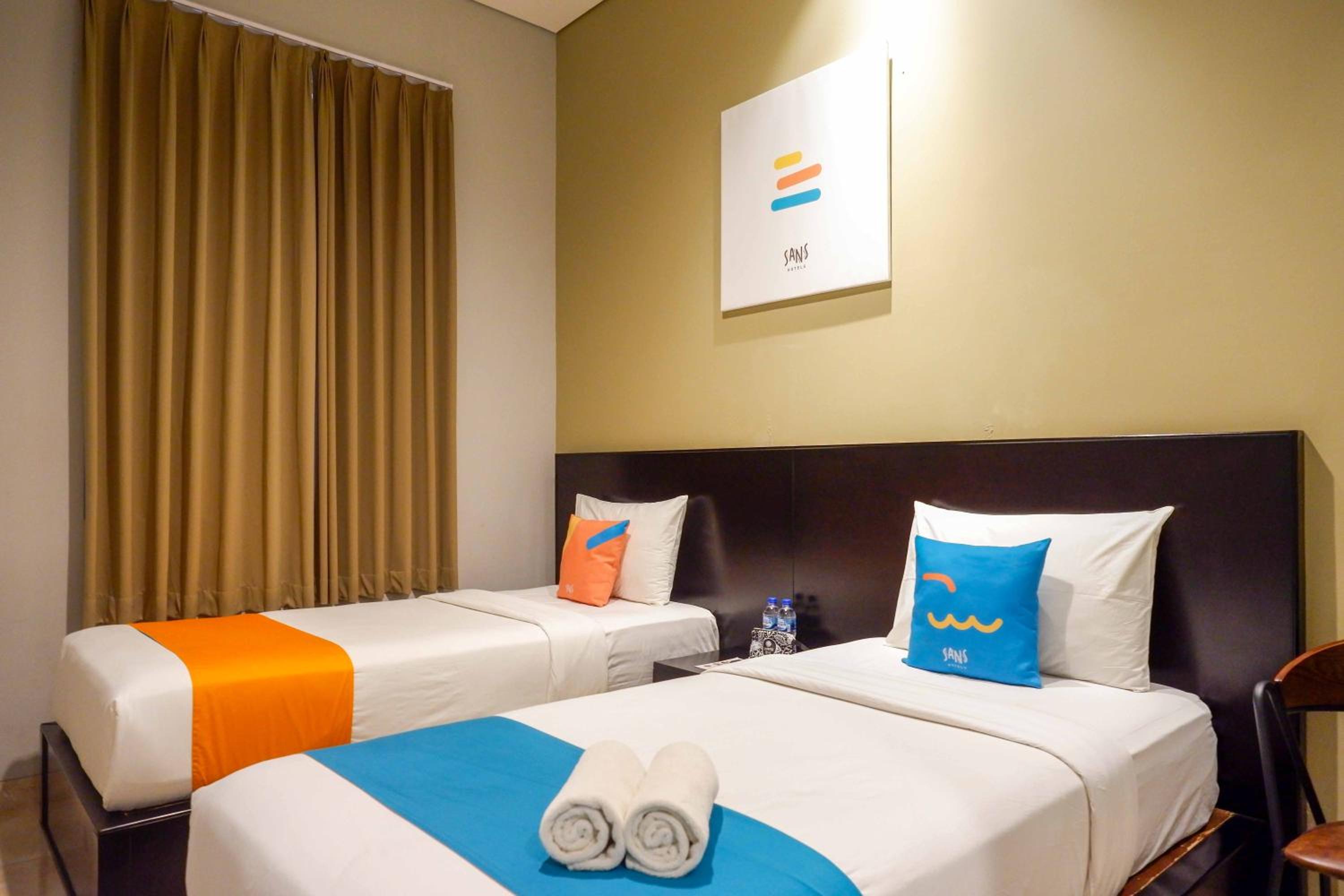 Deluxe Twin Room - Photo 20
