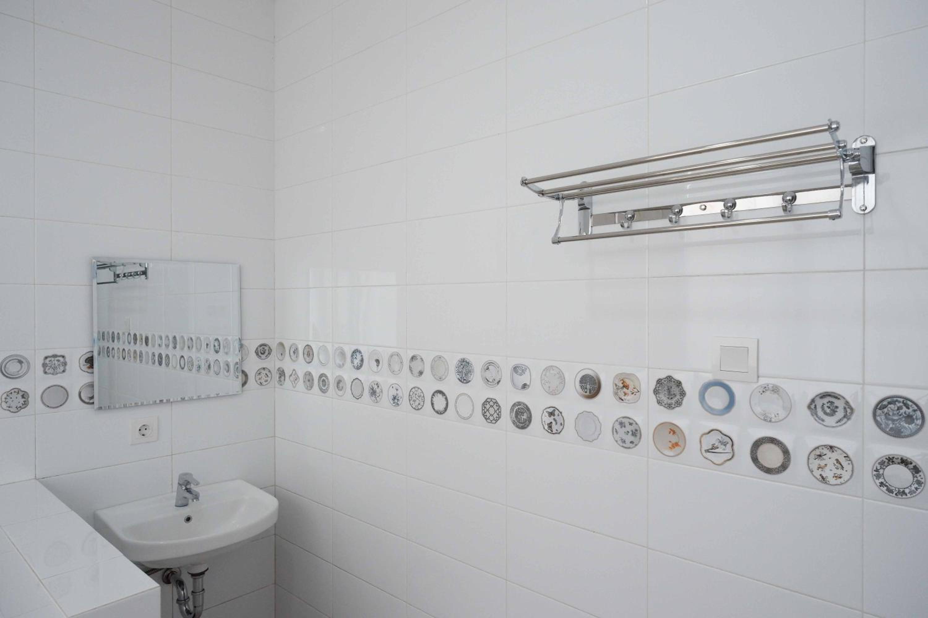 Deluxe Twin Room - Photo 8