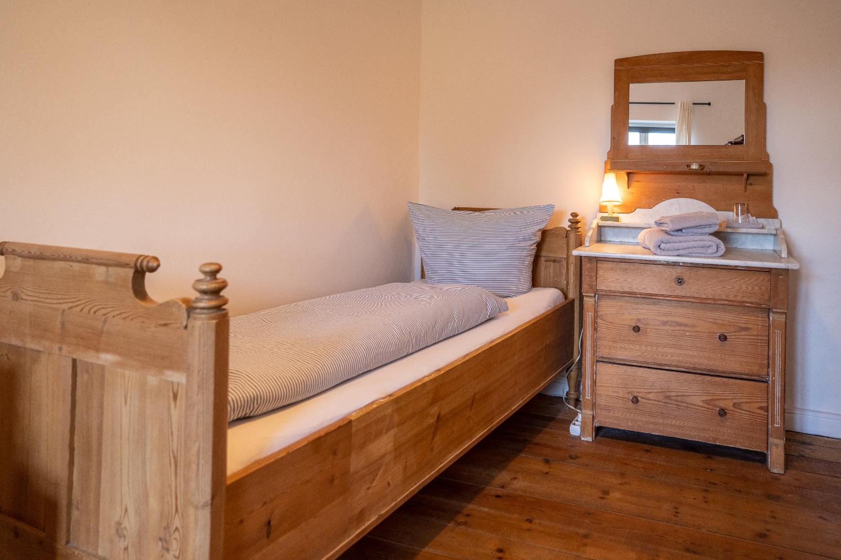 Single Room with Shared Shower and Toilet