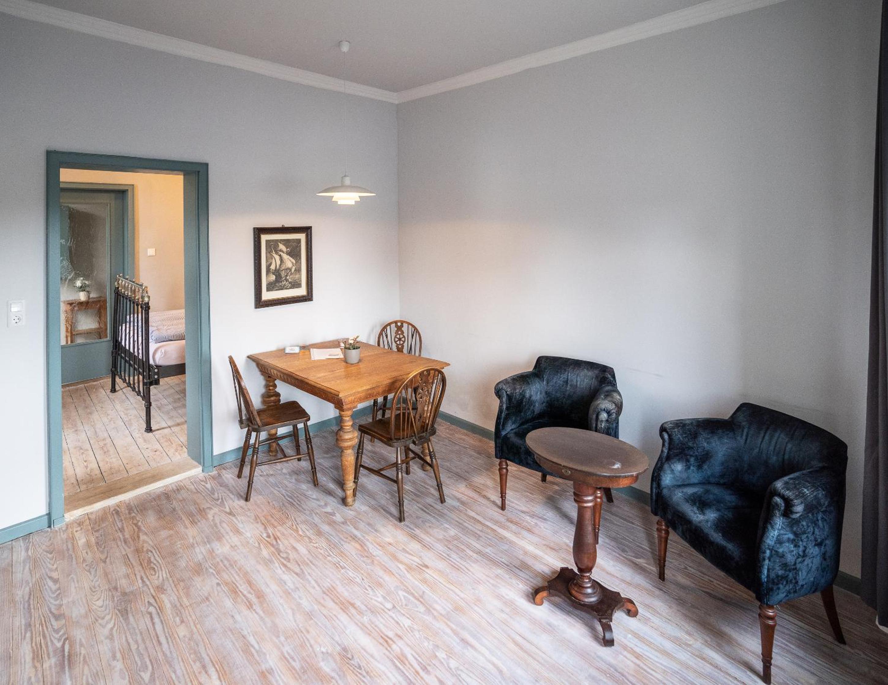 Apartment - Ground Floor thumbnail 6