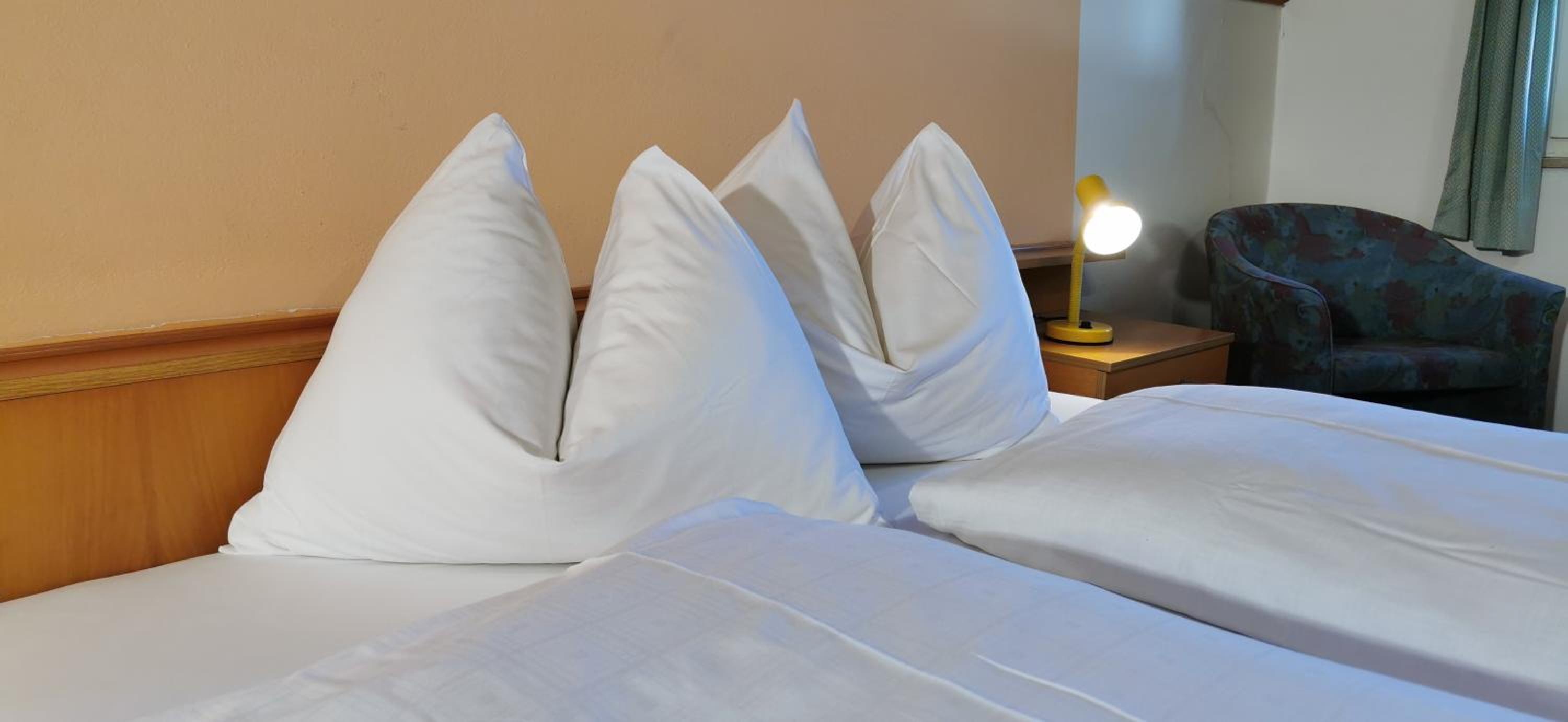 Economy Double Room photo 3