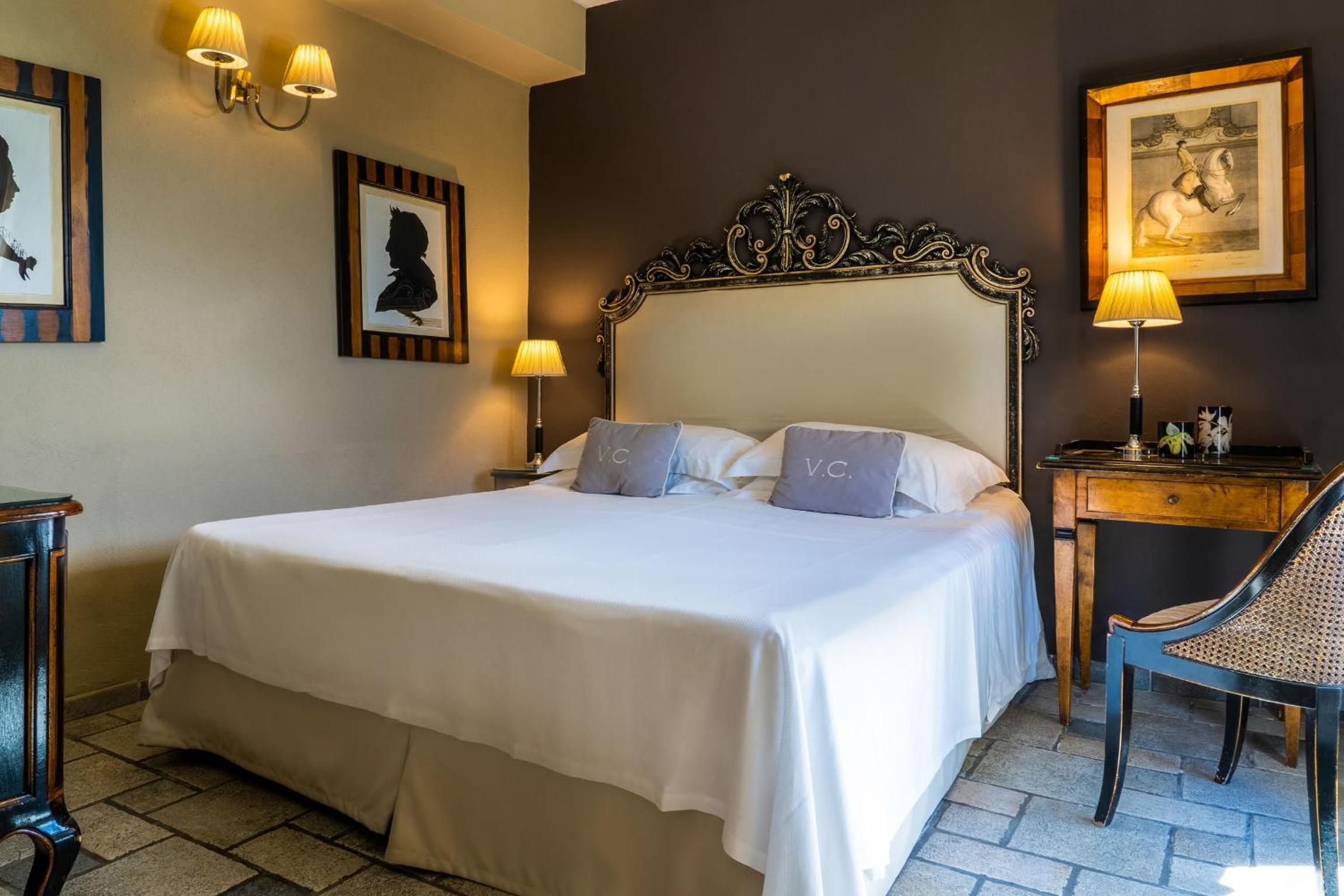 Junior Suite with Garden View