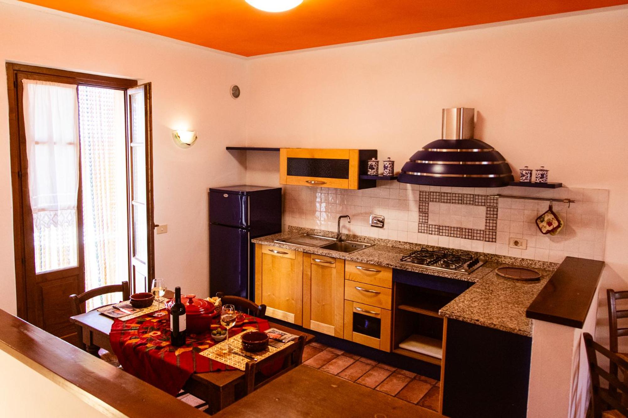 Three-Bedroom Deluxe Apartment photo 2