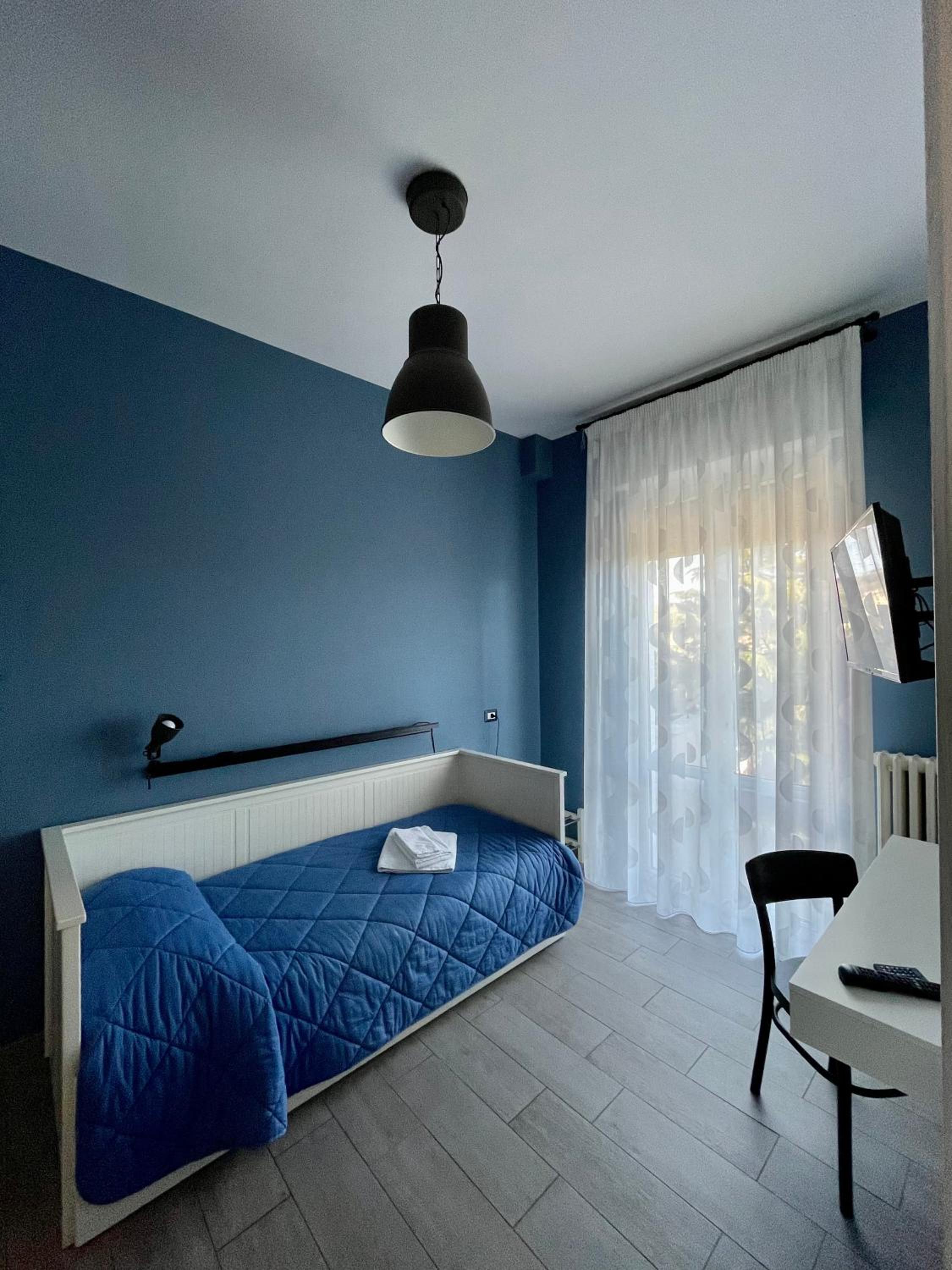 Single Room With Private Bathroom