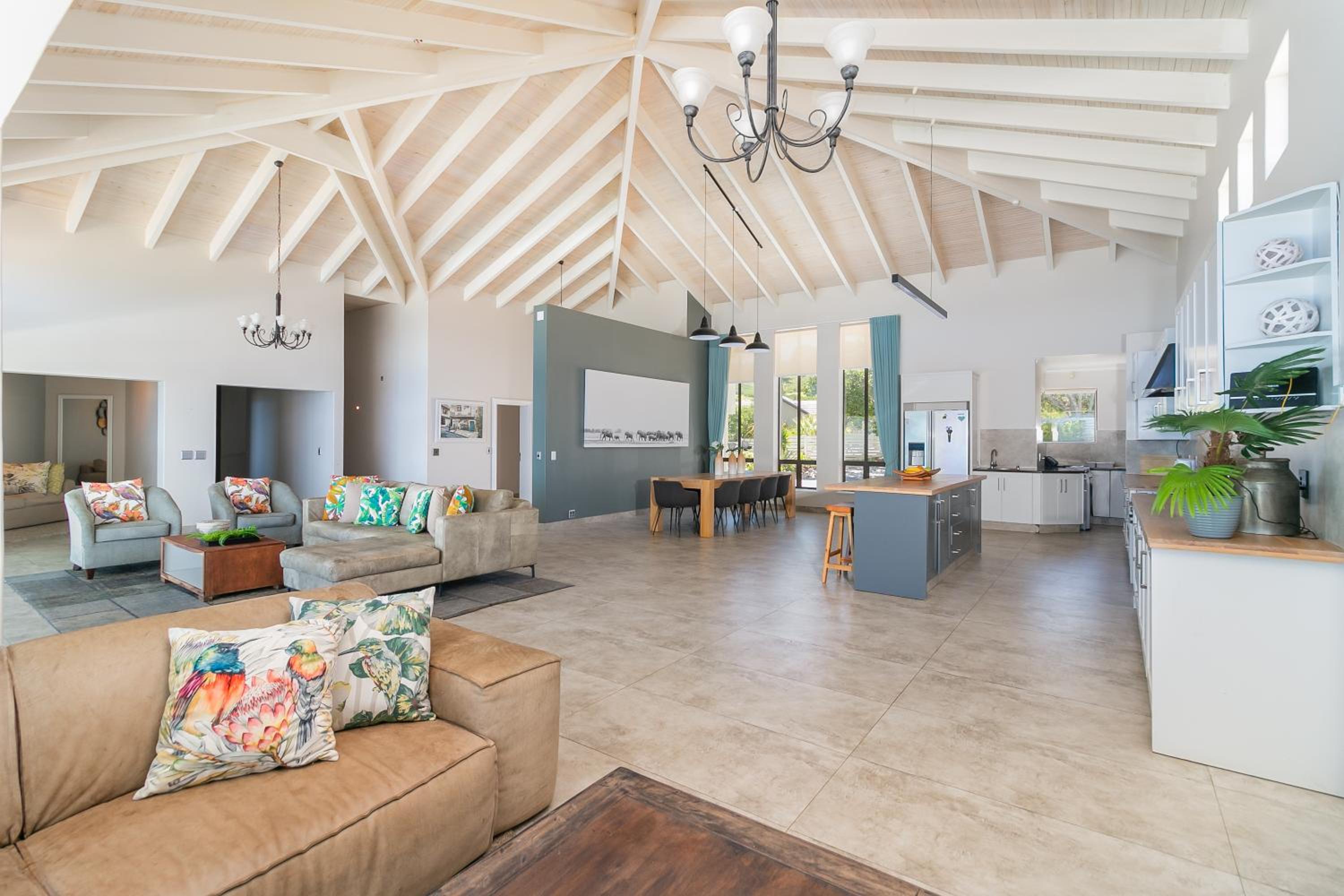 Villa with Sea View - Photo 21