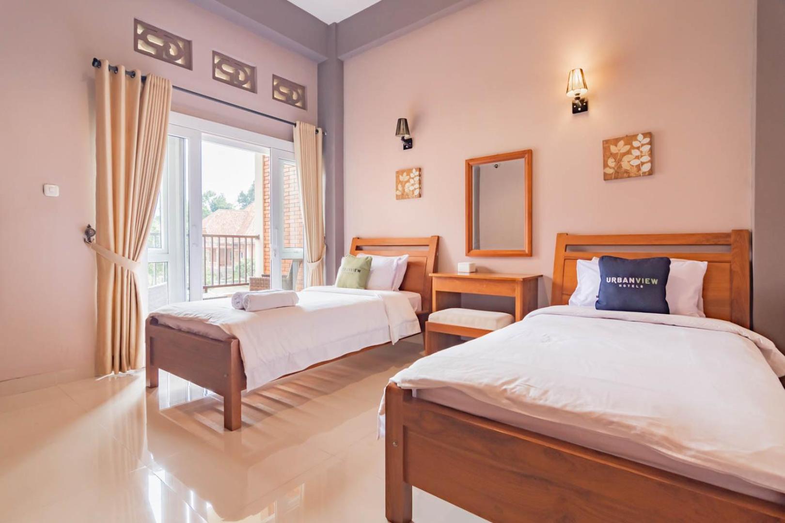 Superior Twin Room - Photo 6