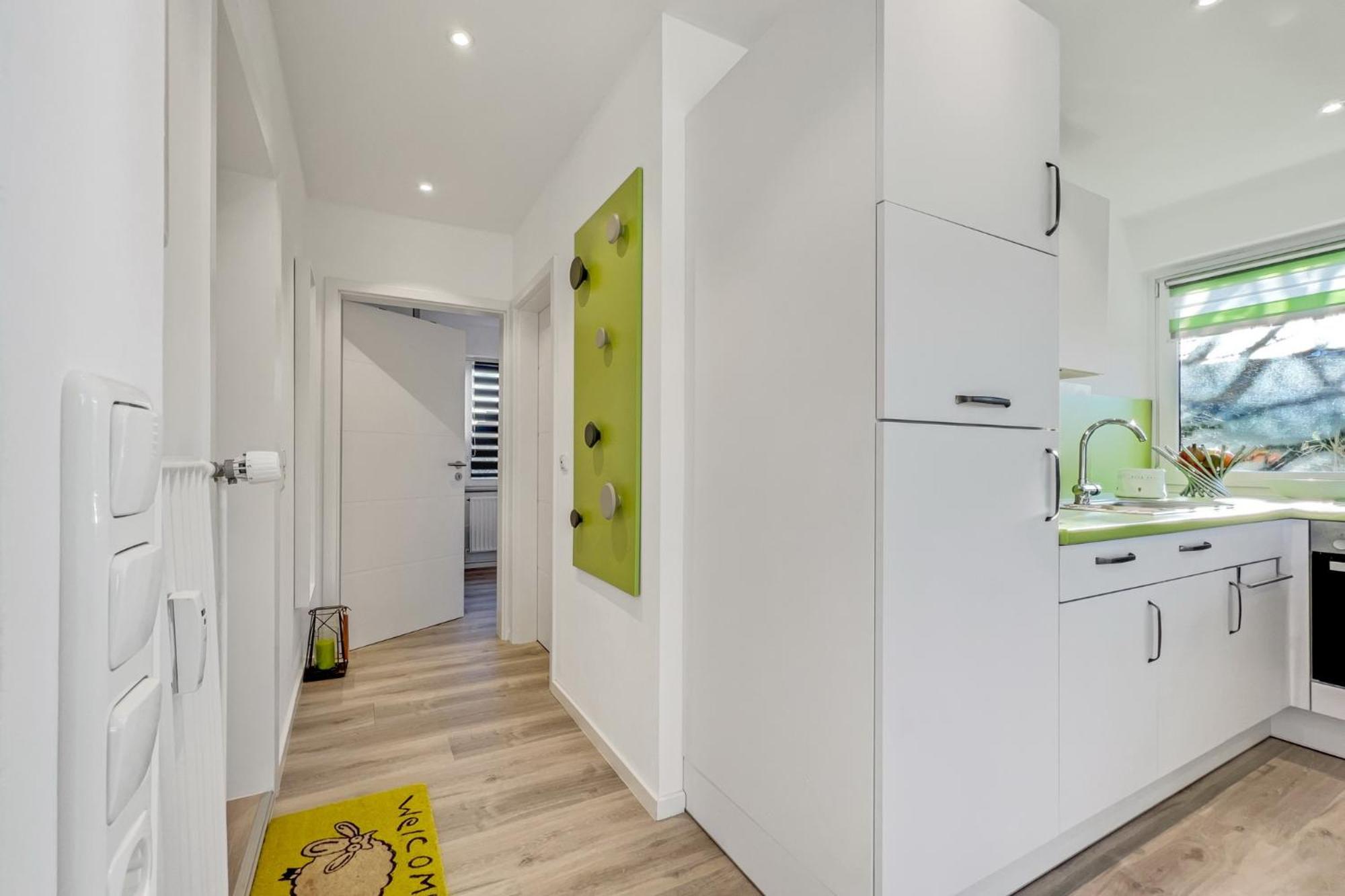 Apartment with Terrace photo 2
