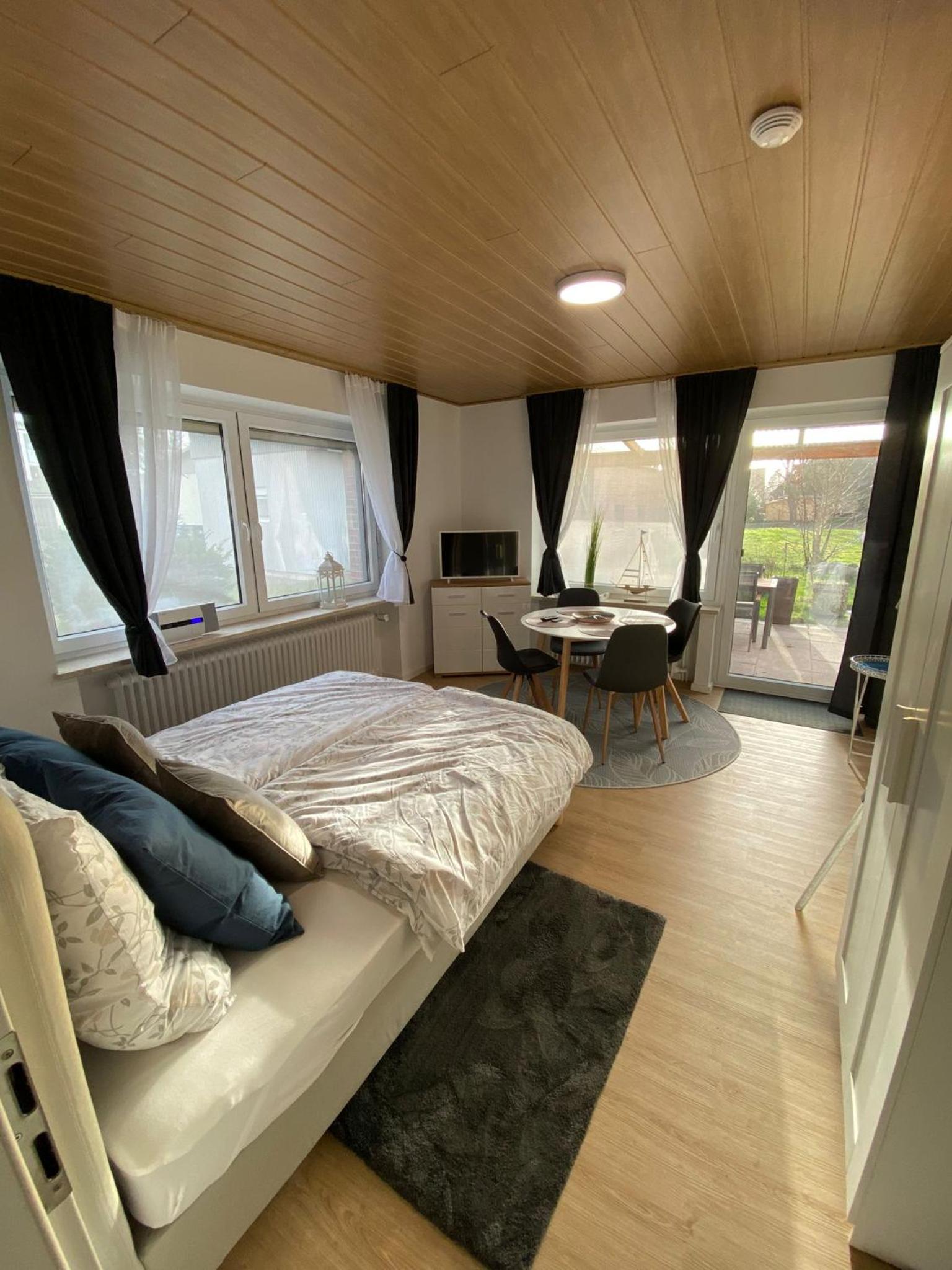 Apartment with Terrace photo 1