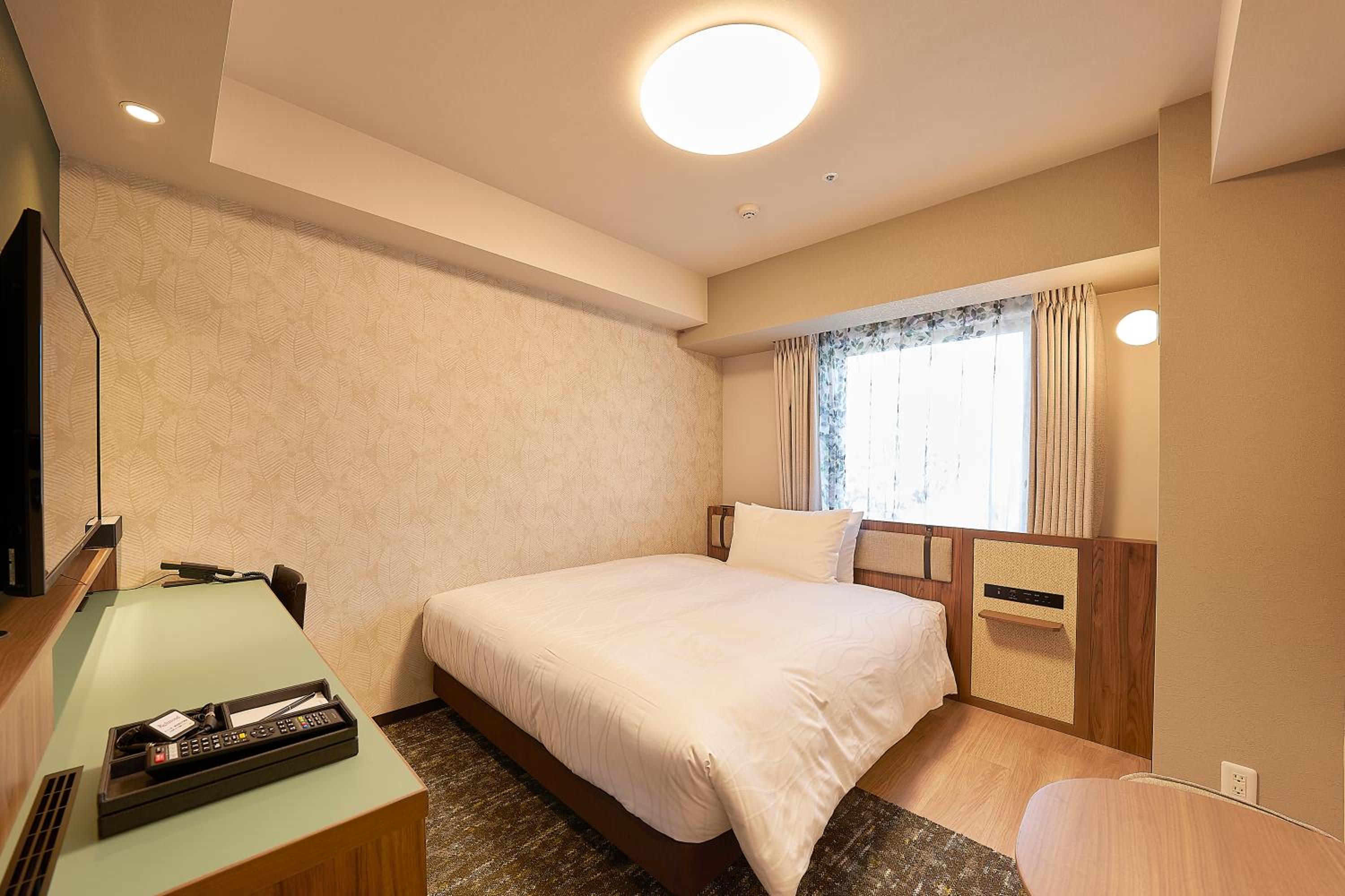 Standard Single Room - Smoking