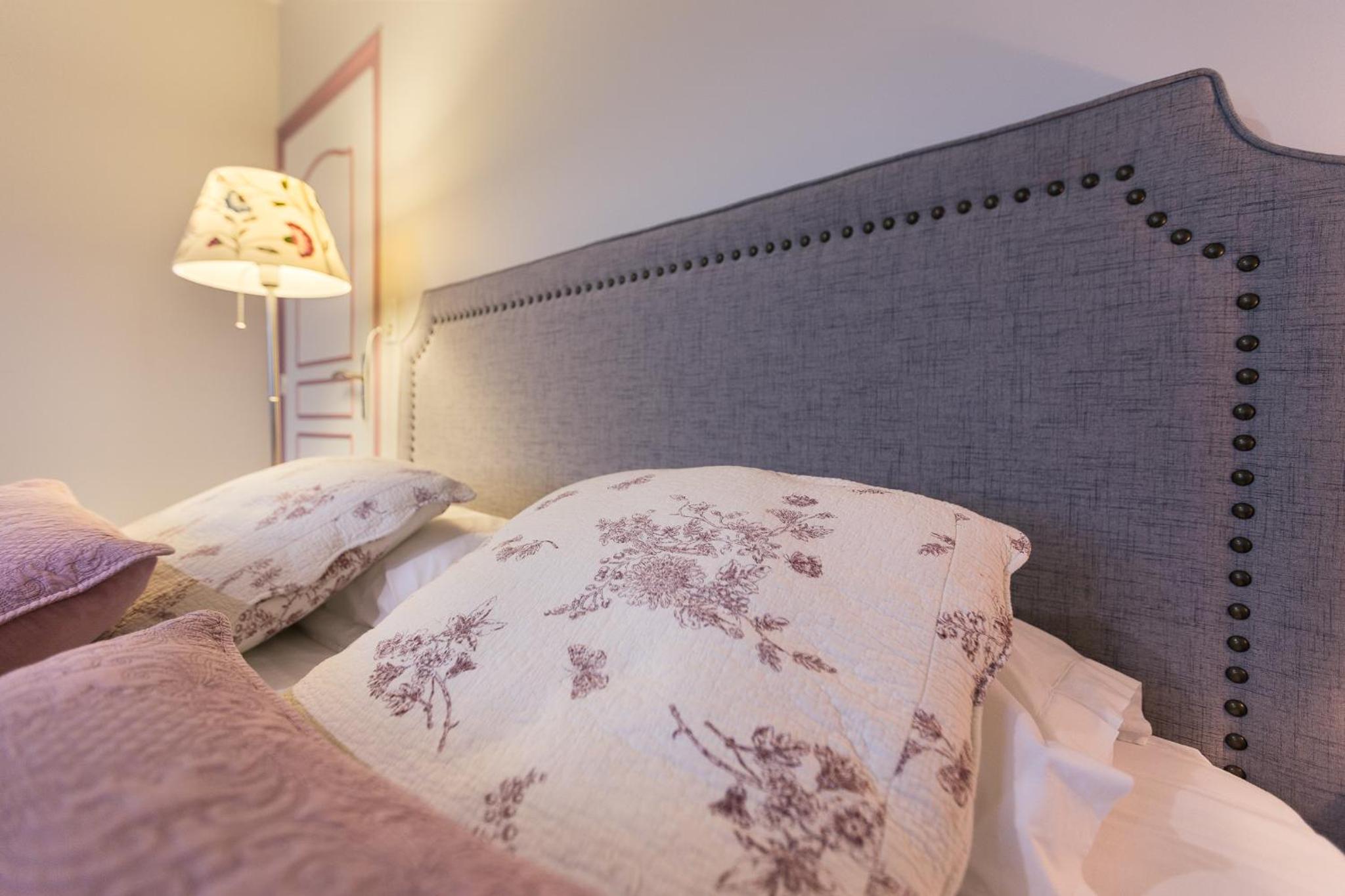Suite with Spa Access photo 2