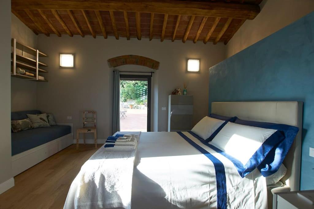 One-Bedroom House - Photo 7