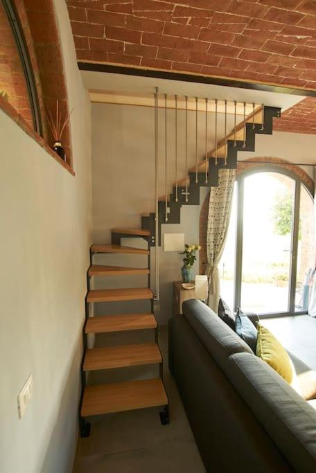 One-Bedroom House - Photo 2