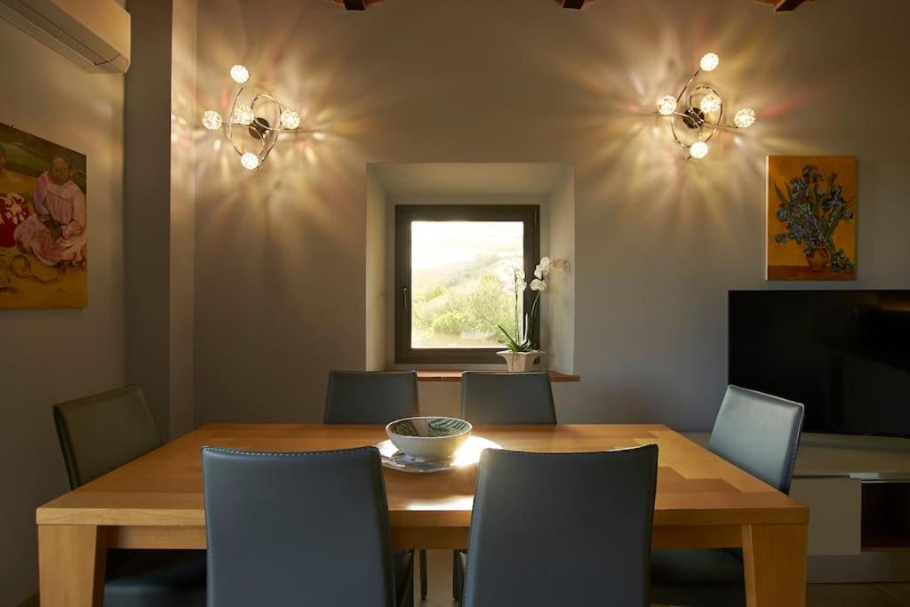 One-Bedroom House - Photo 35
