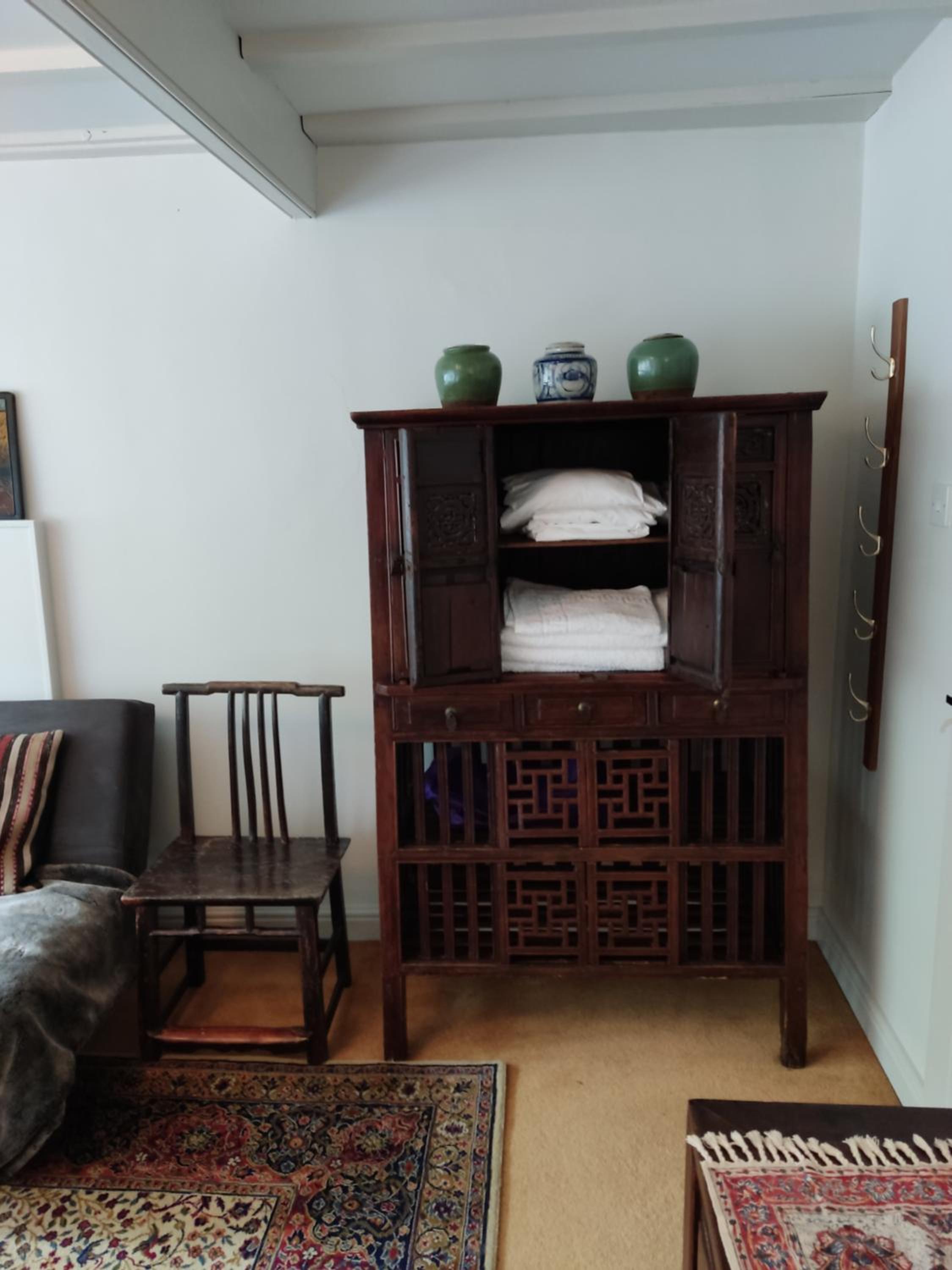 Double or Twin Room with Private Bathroom photo 3