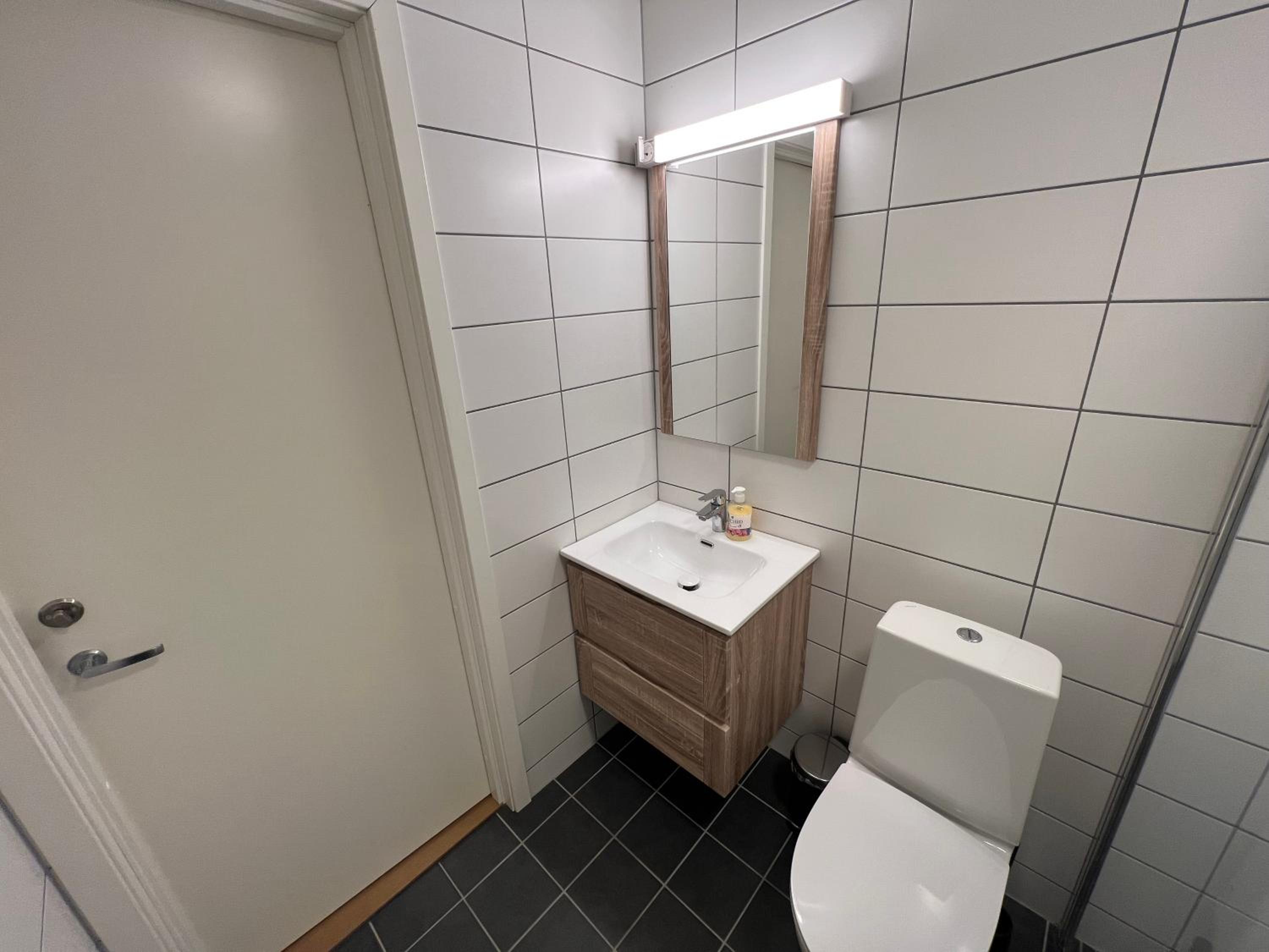 Studio Apartment photo 3
