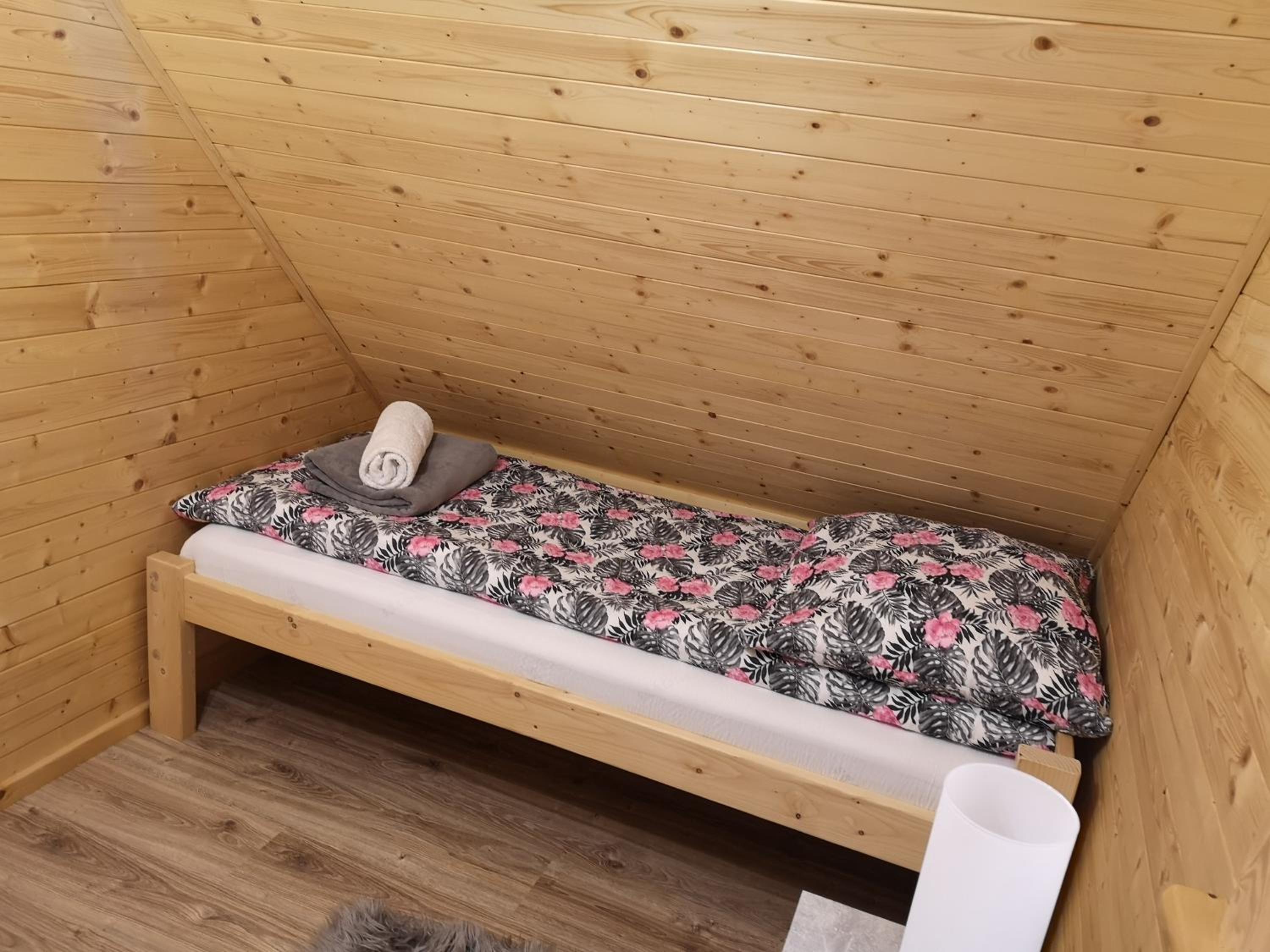 Two-Bedroom House - Photo 11