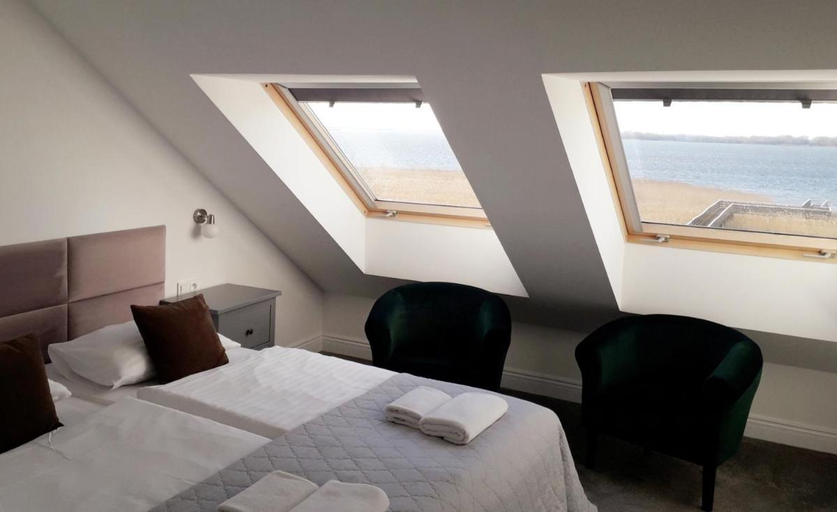 Double Room with Lake View photo 3