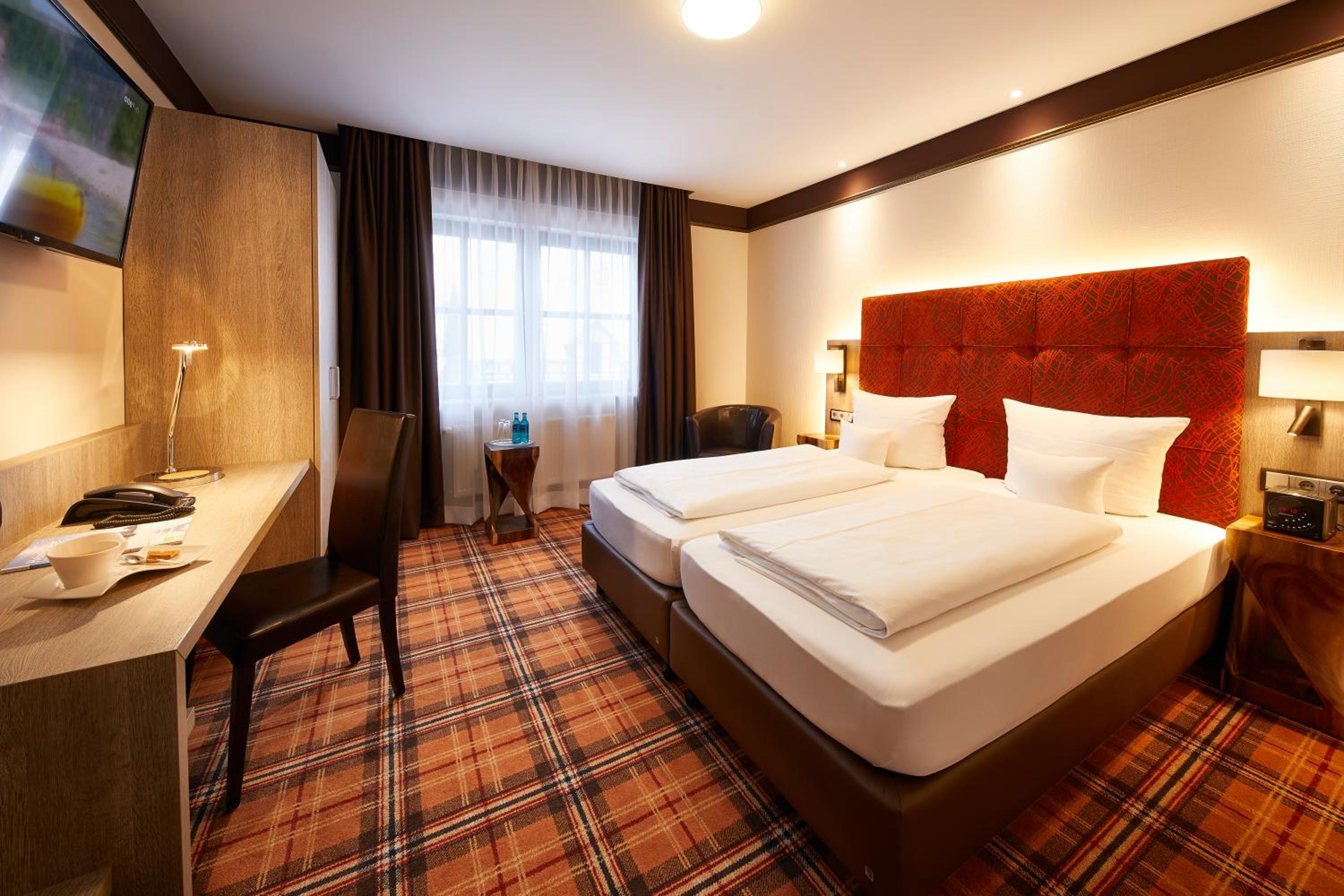 Standard Double Room - Photo 1
