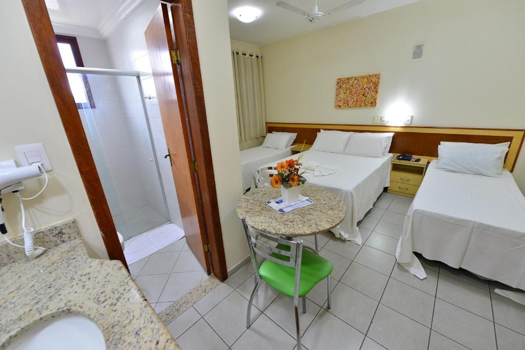 Quadruple Room with Private Bathroom photo 1