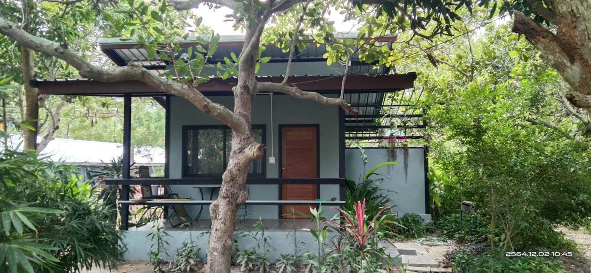 Double Room with Garden View - Photo 8