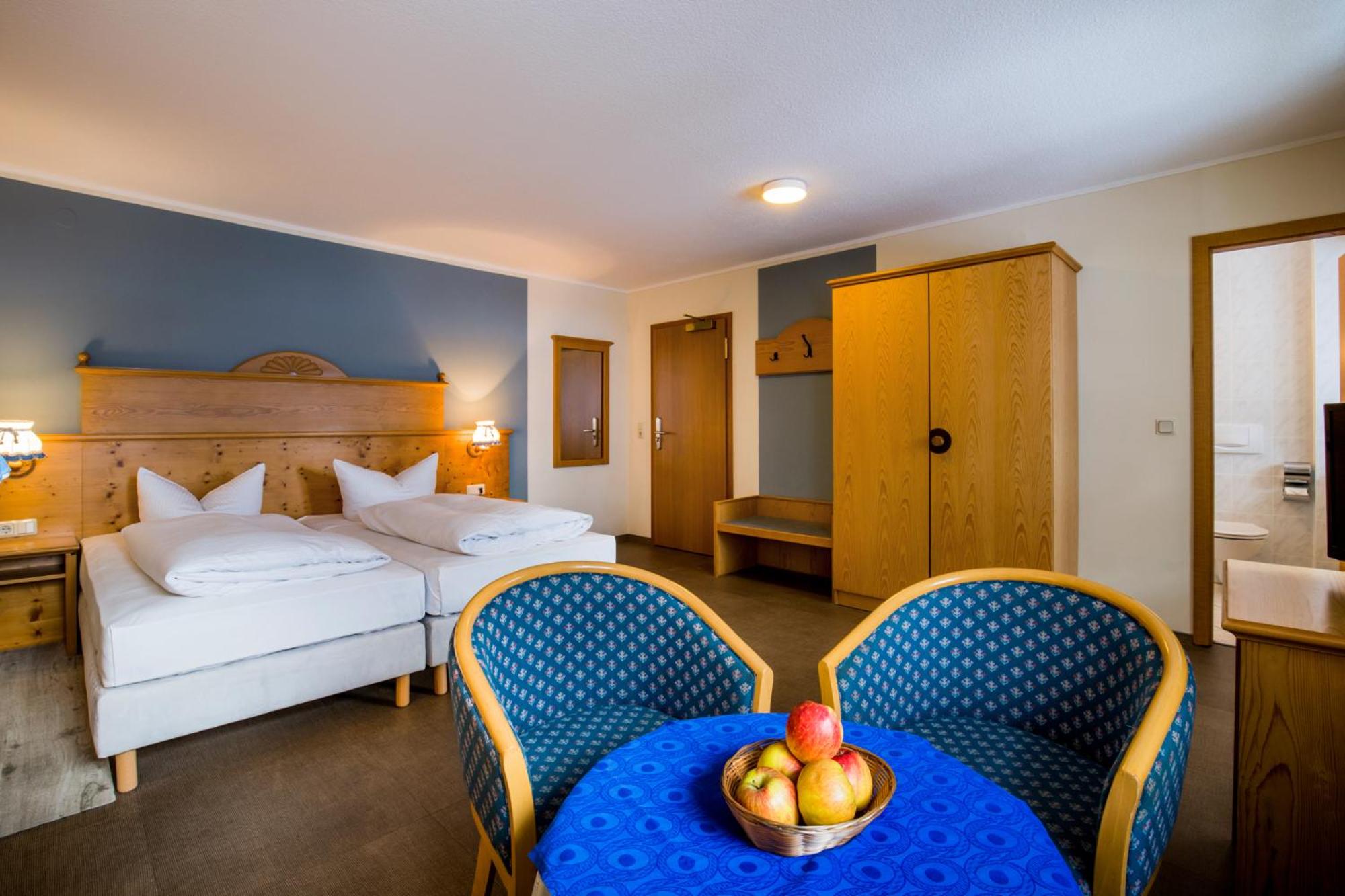 Double Room - Photo 1